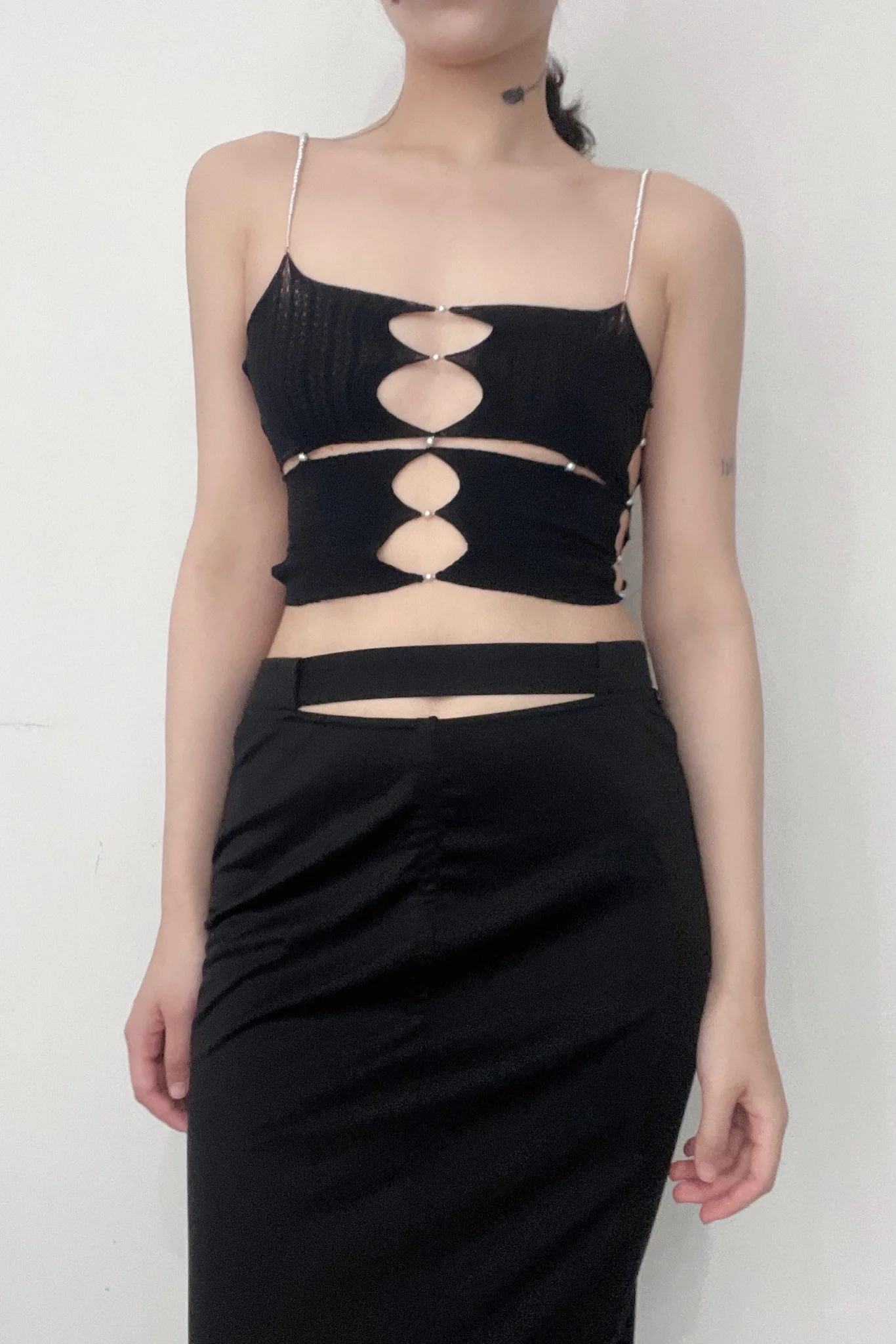 RUI SS21-R002 ONYX Vest with Central Cut - Image 3