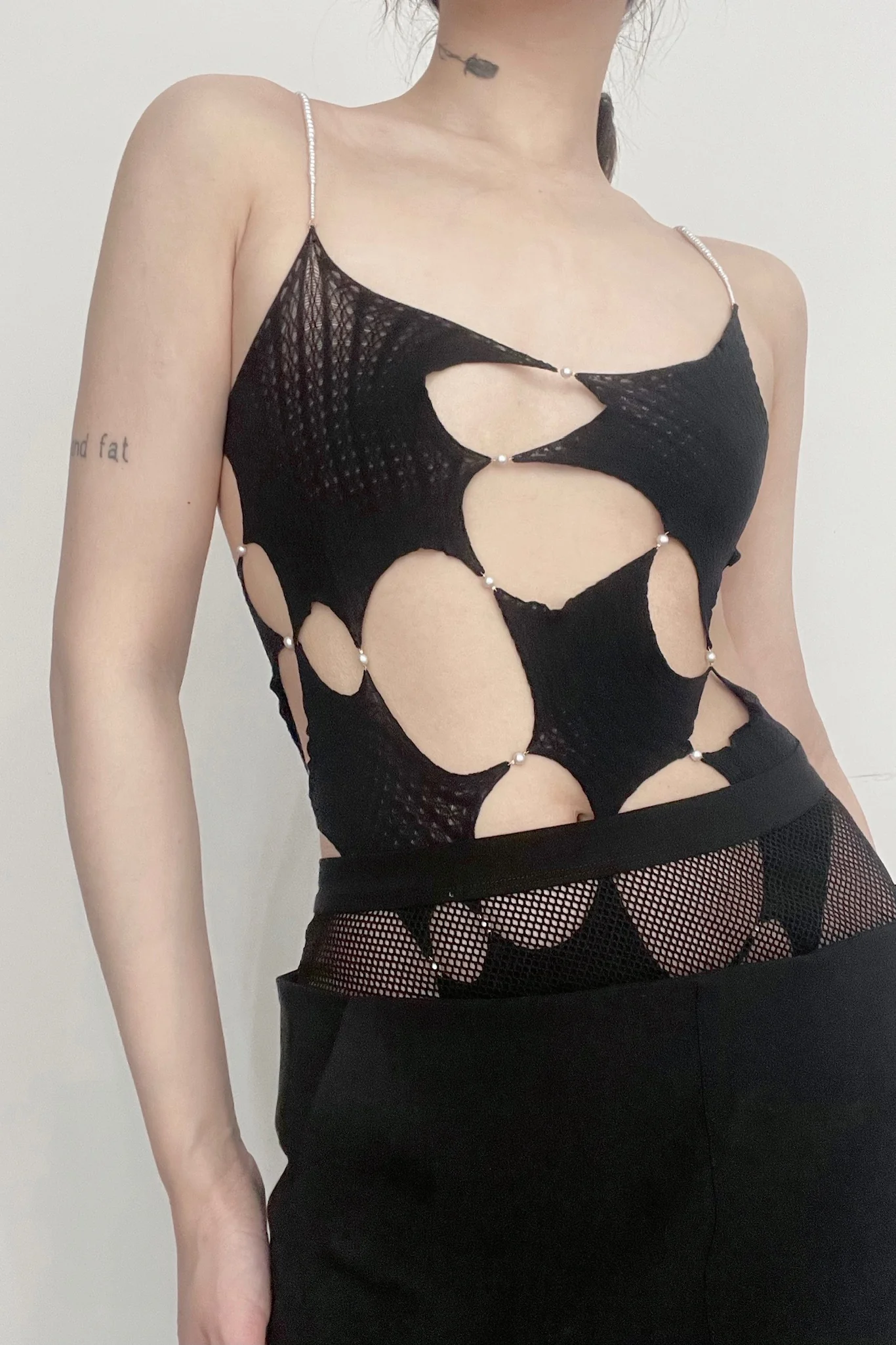 Rui Zhou R005 Series Pearl Chain Crotch Vest Suspender RUI-SS21-R005-HEI Black Onyx - Image 3