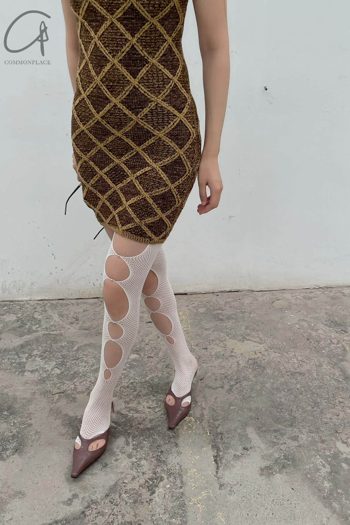 RUI SS21-R014 Fishnet Socks VAPOR - Image 7