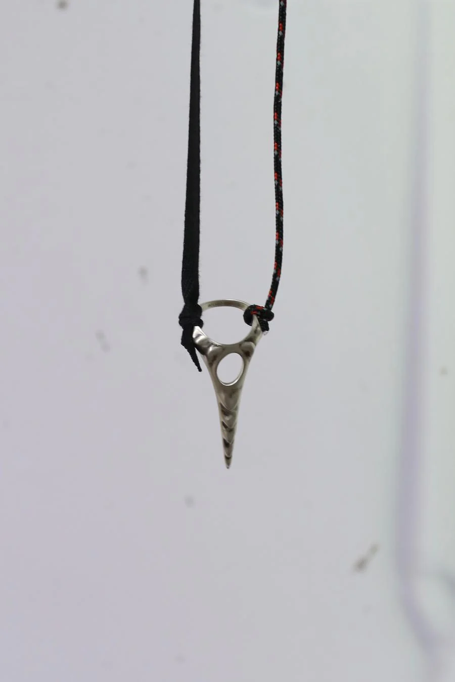 RUI Sterling Silver Claw Pendant Necklace RSS23AC02 Ash&sliver Distressed - Image 3