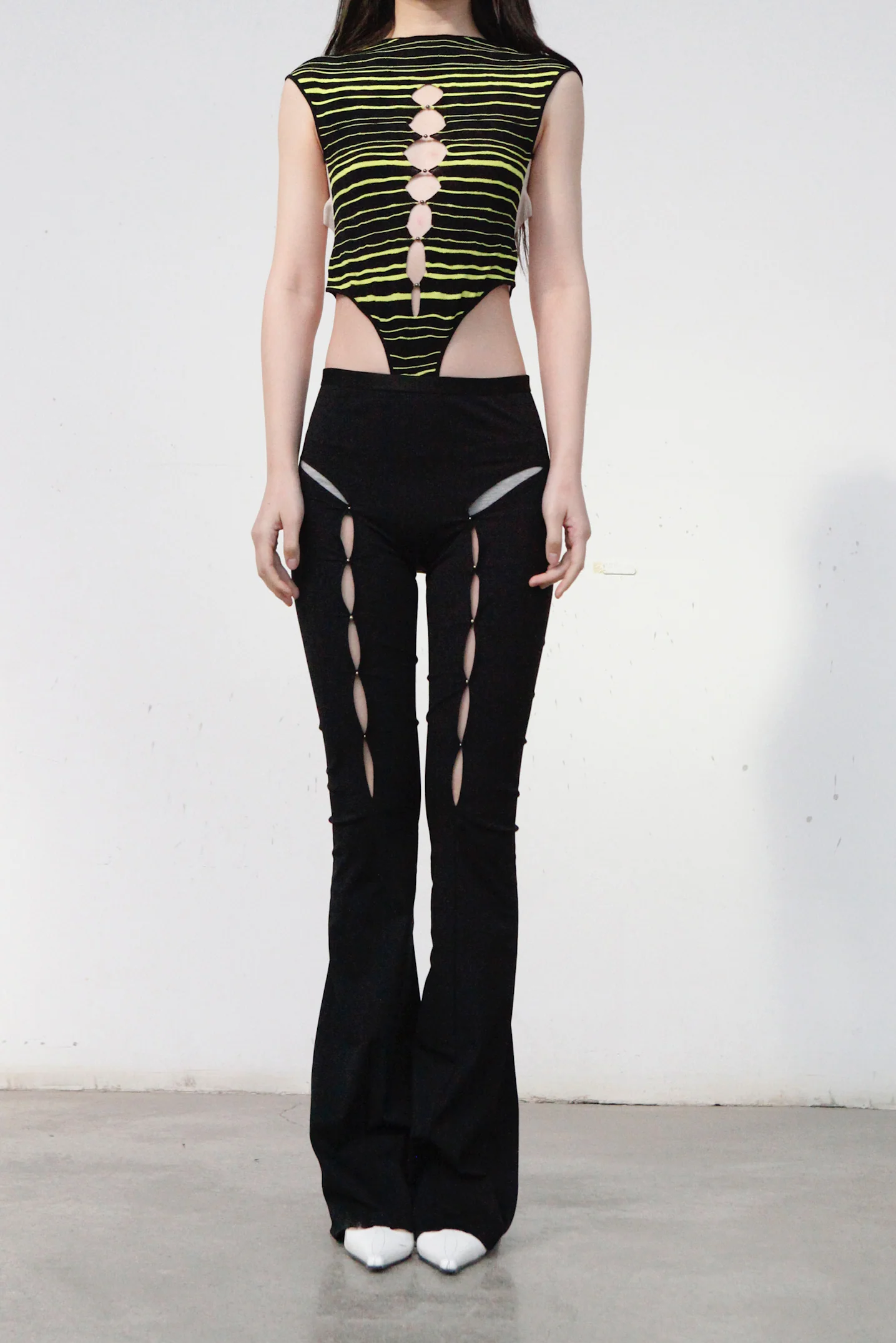 RUI Stripe Panel Mesh Bodysuit RSS23KN09 Onyx Black - Image 5