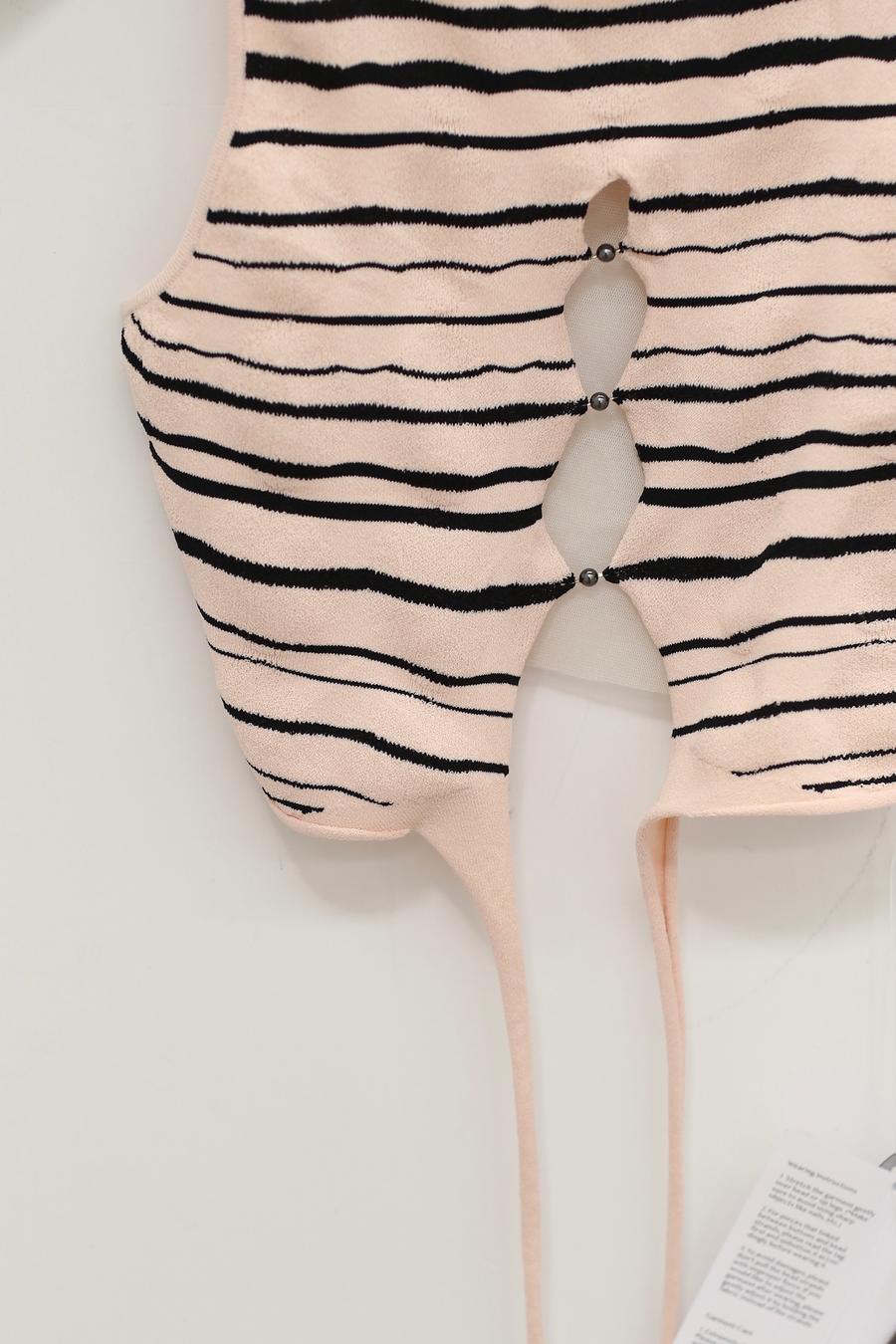 RUI Stripe Panel Mesh Vest RSS23KN08 Blush Blush - Image 12
