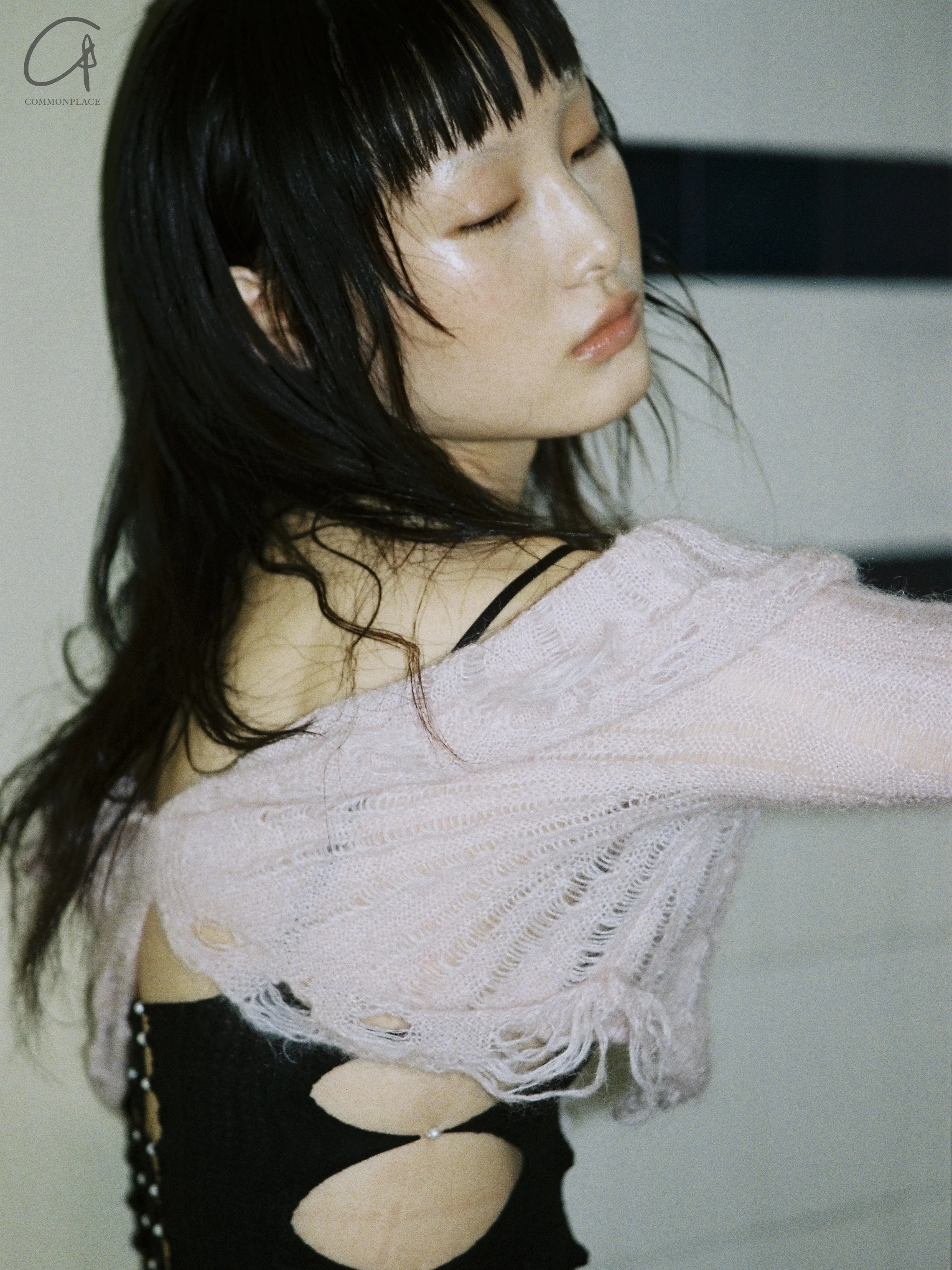Rui Zhou 24 Autumn and Winter Beaded Floating Line Cardigan RUI-RAW24KN01-FEN Pink - Image 10