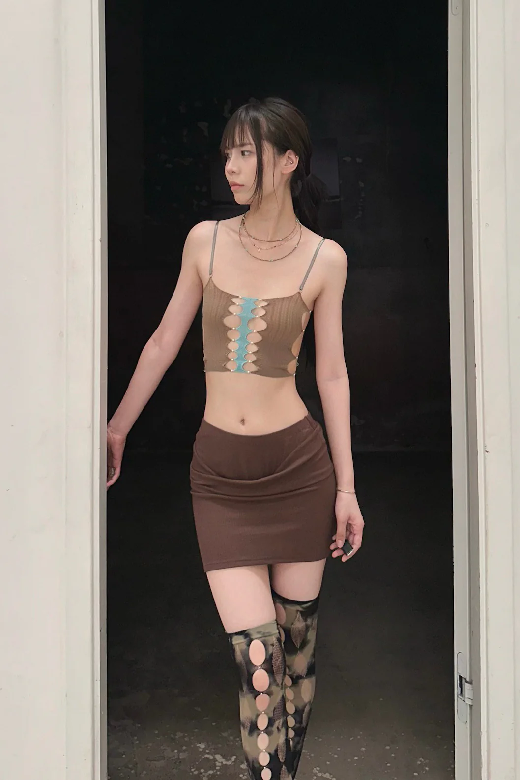 Rui Zhou 24 Autumn and Winter High Elastic Beaded Slit Suspender RUI-RAW24SF01A-SLZL Water Blue/Brown Chestnut RAW24SF01 - Image 7