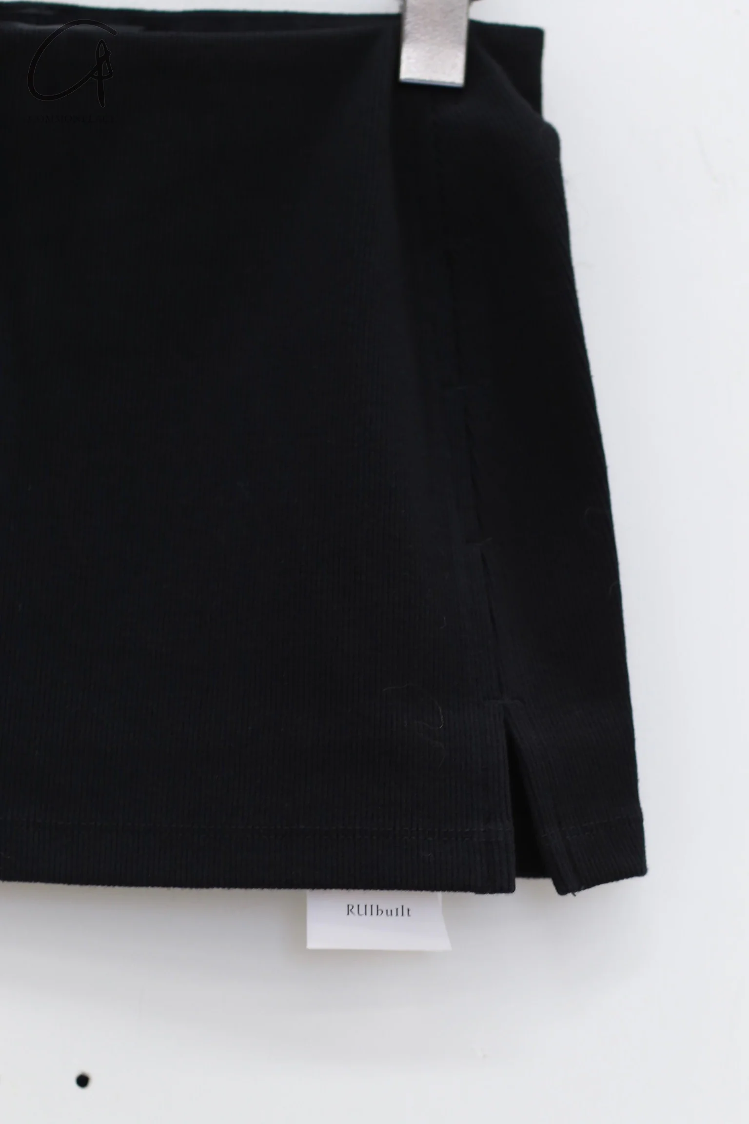 Rui Zhou 24 Autumn and Winter Hip Slit Short Skirt RUI-RAW24WV15-HEI Black - Image 5
