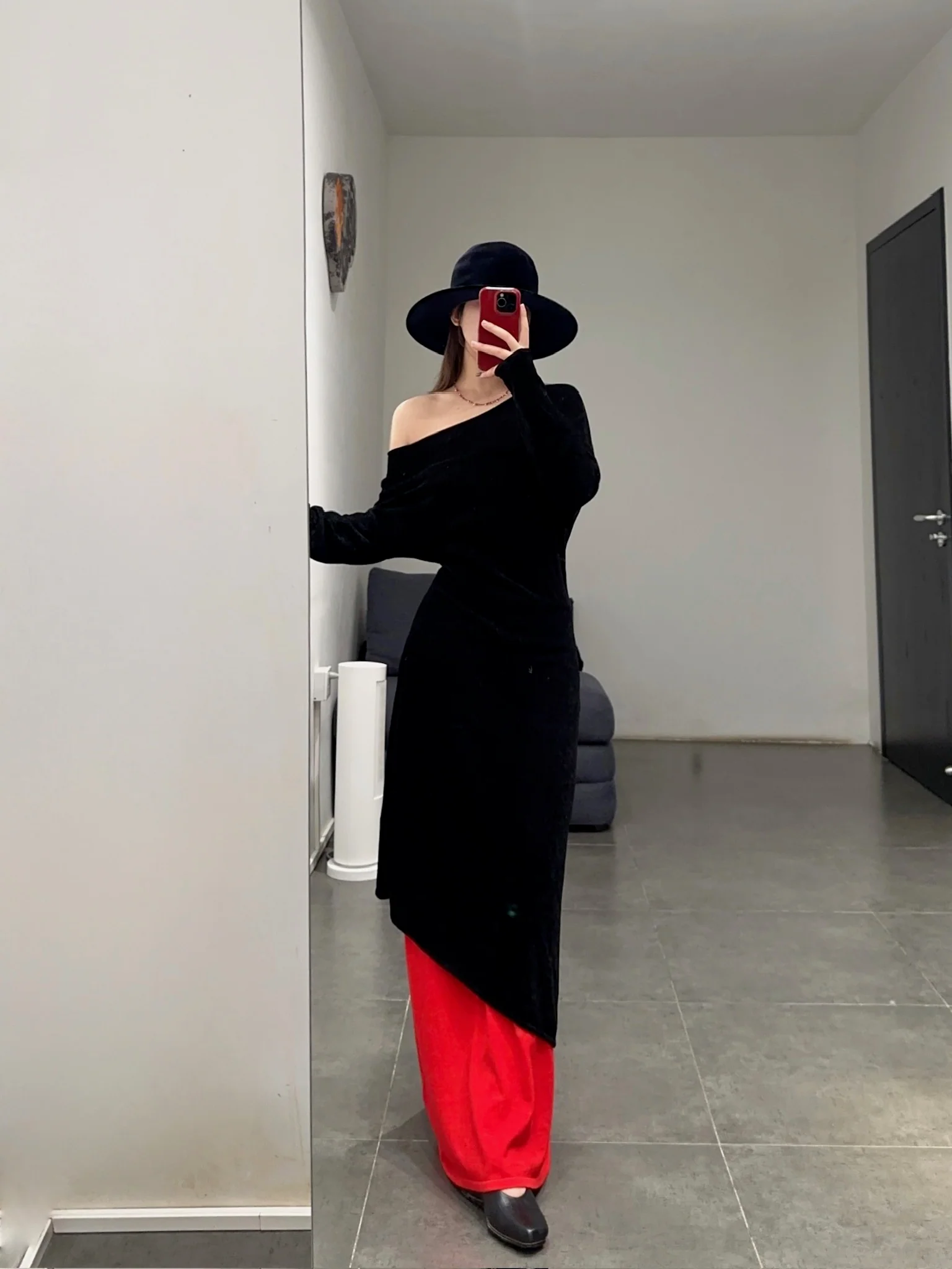 RUOHAN 24 autumn and winter irregular cashmere top RH-RHKN141AW24-HEI black RHKN141AW24 RHKN114AW24 - Image 14