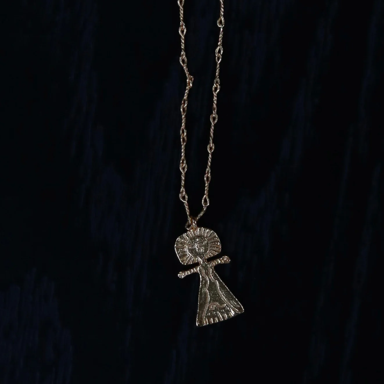 SALE E PEPE Sterling Silver/Gold Plated Poseidon Pendant Necklace SEP-SP04N02-JIN Gold - Image 2