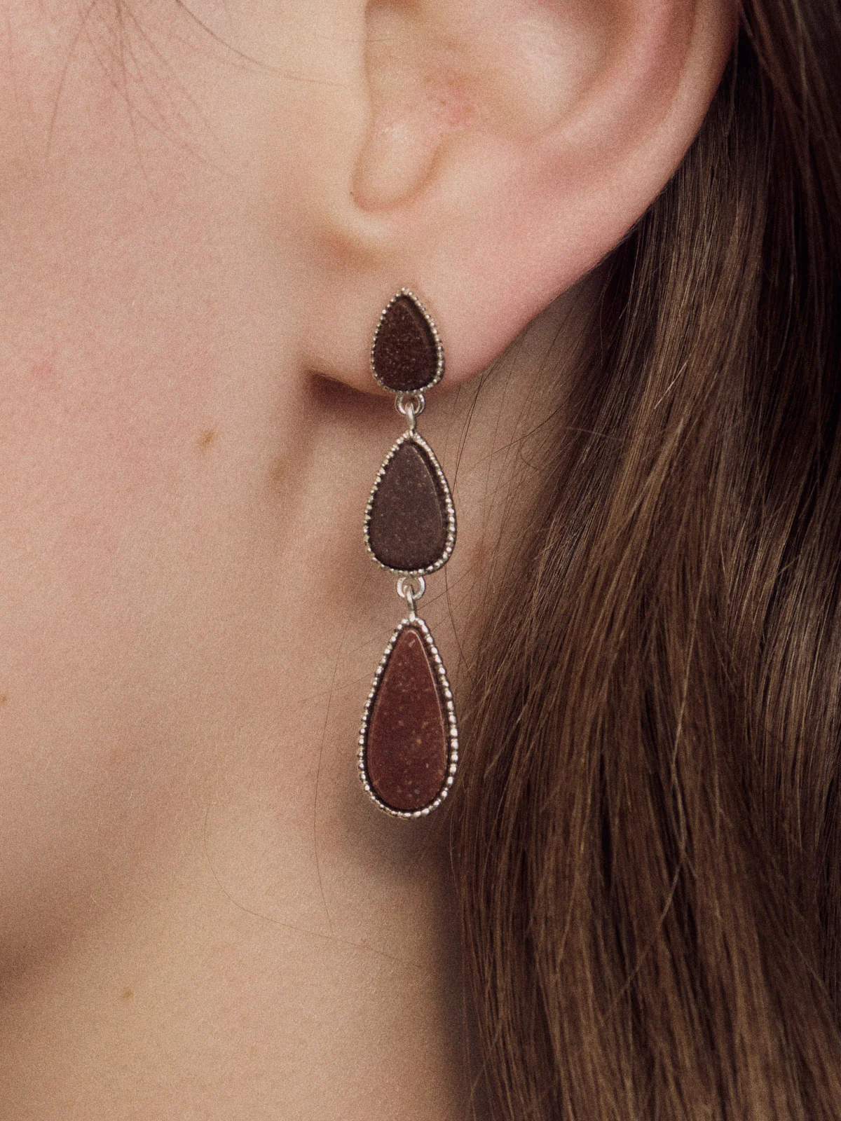SALE E PEPE Sterling Silver Pebble Drop Earrings SEP-SP05E11-HY Red/Silver - Image 4