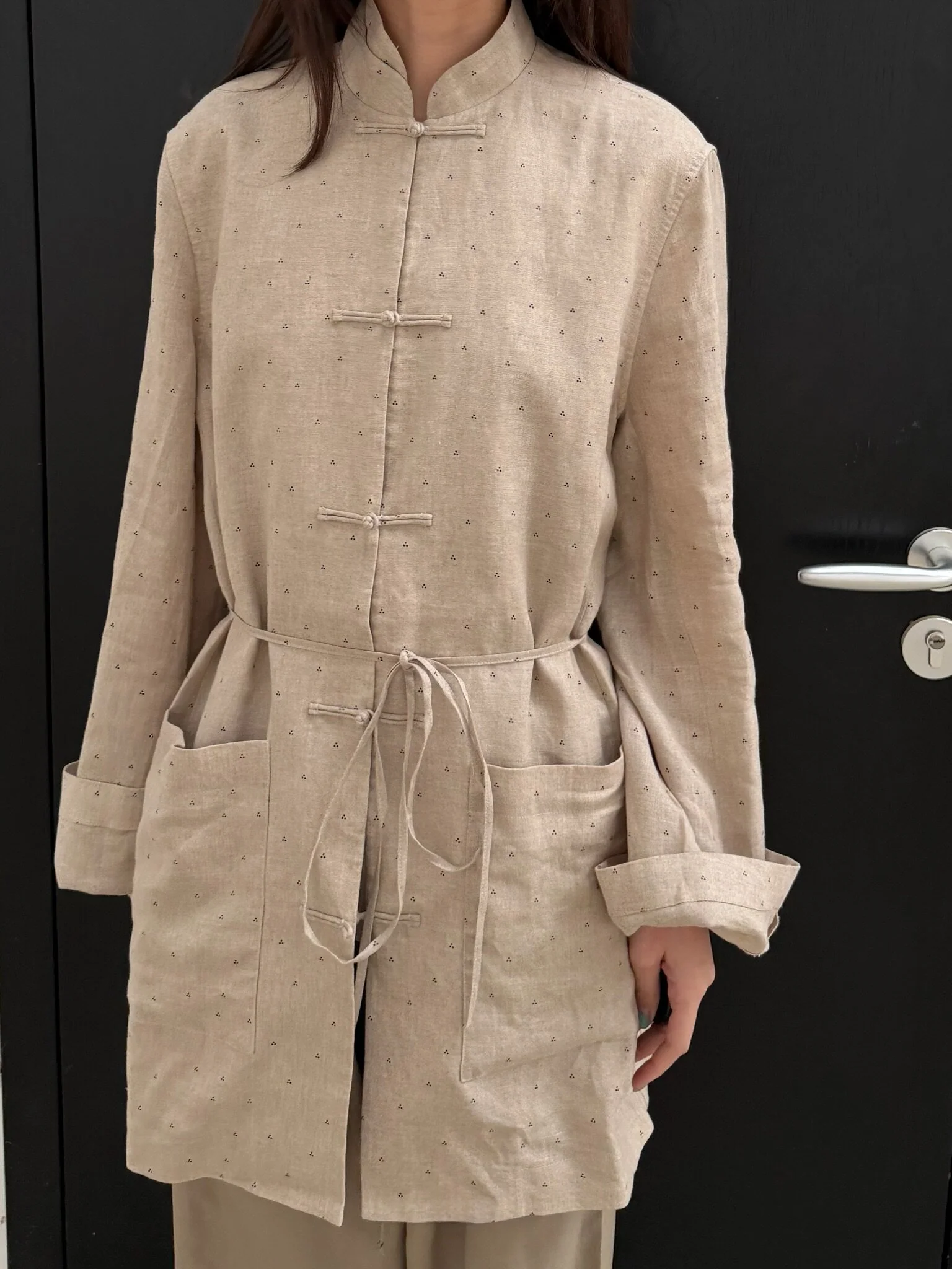 SAMUEL GUI YANG 2026 Spring/Summer Frog Button Jacket SGY-SS26CPSJK02-1-1-OATTRIODOT - Image 12