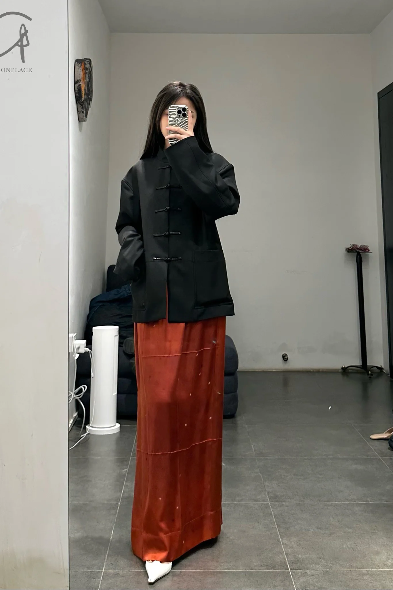 Samuel GUI yang skirt AW22SK03-3 Chili Red (AW22SK03) - Image 14