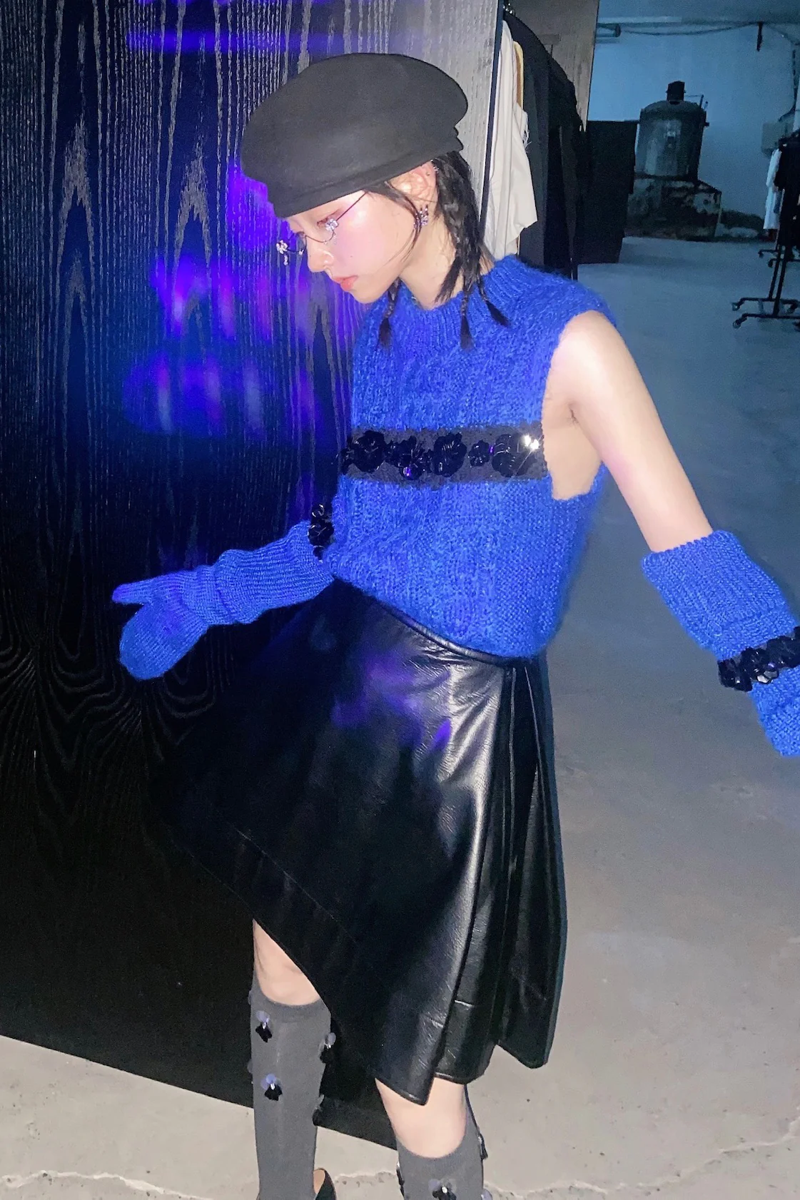 shushutong cable vest aw21to21 blue - Image 5