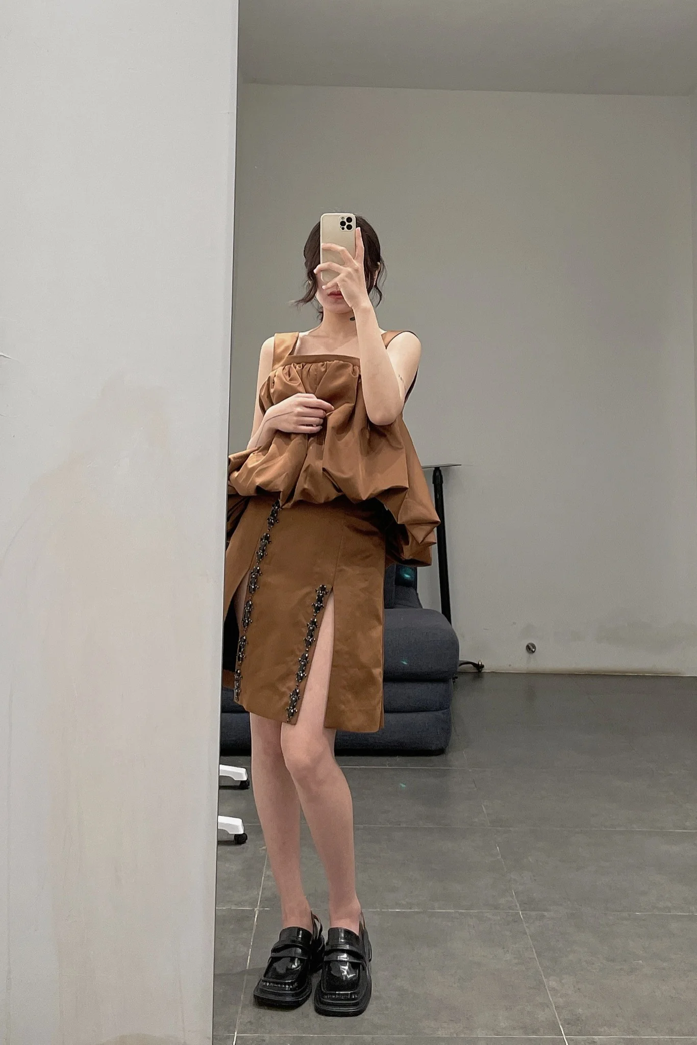shushutong ss21to06 U-shaped split vest - Image 17