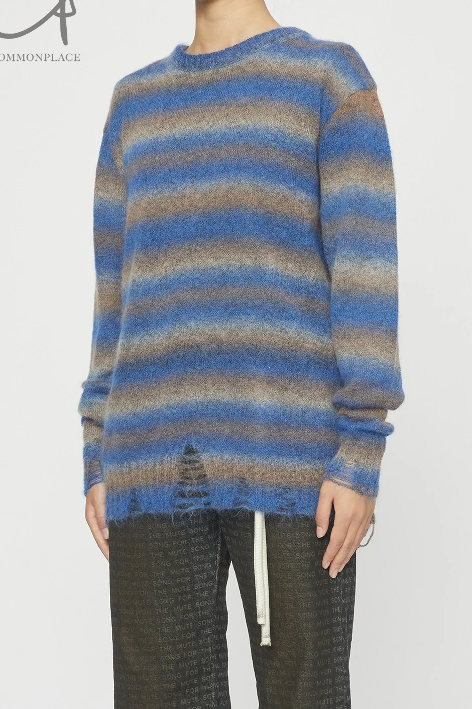 Song for the mute large sweater SFTM-232_UKT009_STPDBLU-LAN - Image 2