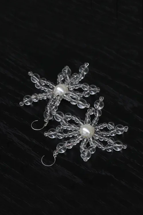 Susanfang Bubble Pearl Snowflake Earrings AW20EAR003GL01PEA001 - Image 3