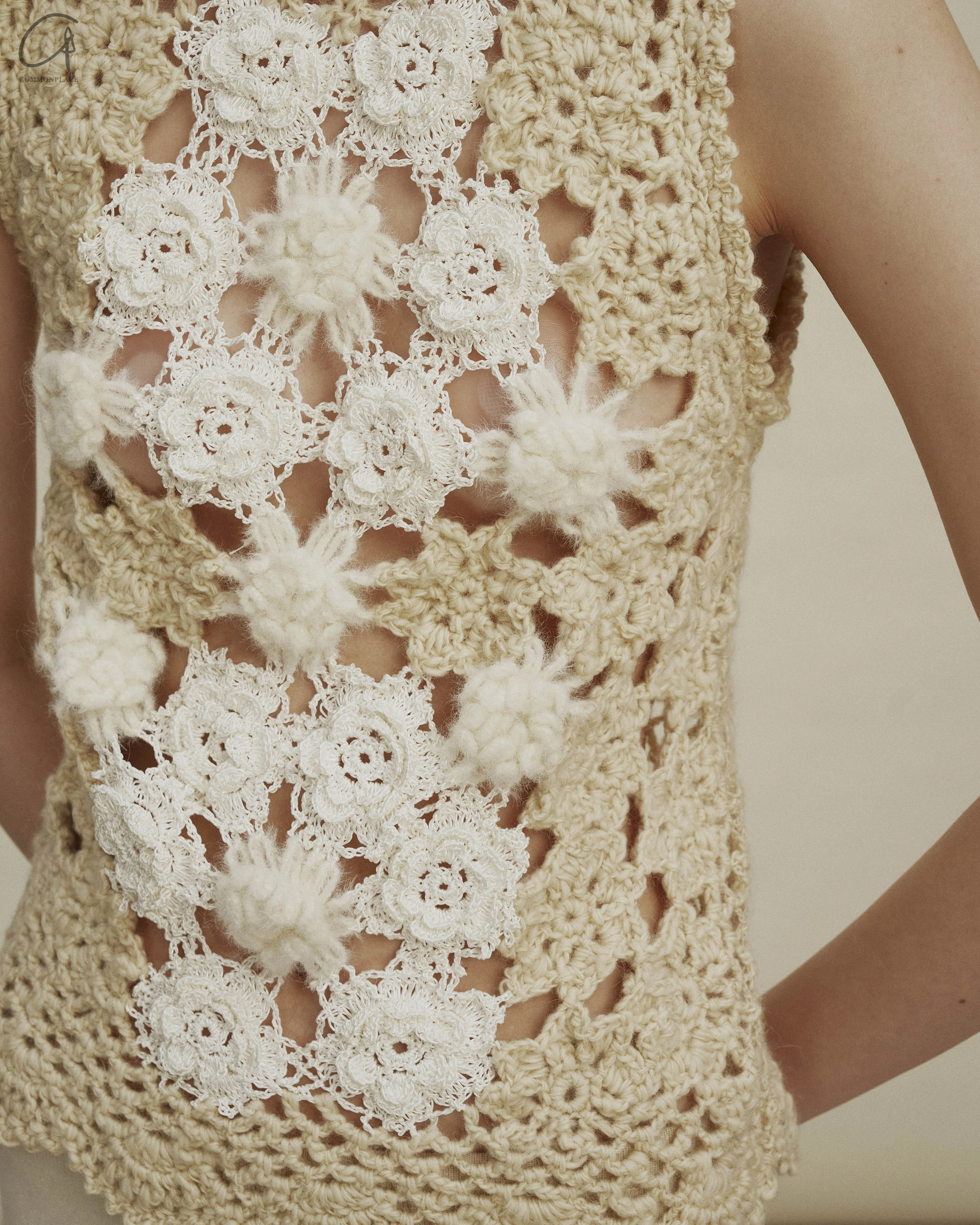 SWAYING 24 Autumn and Winter Wool Splicing Cube Crochet Tank Vest SW-SW24AW1T06-MIBAI Off-white SW24AW1T06 - Image 5