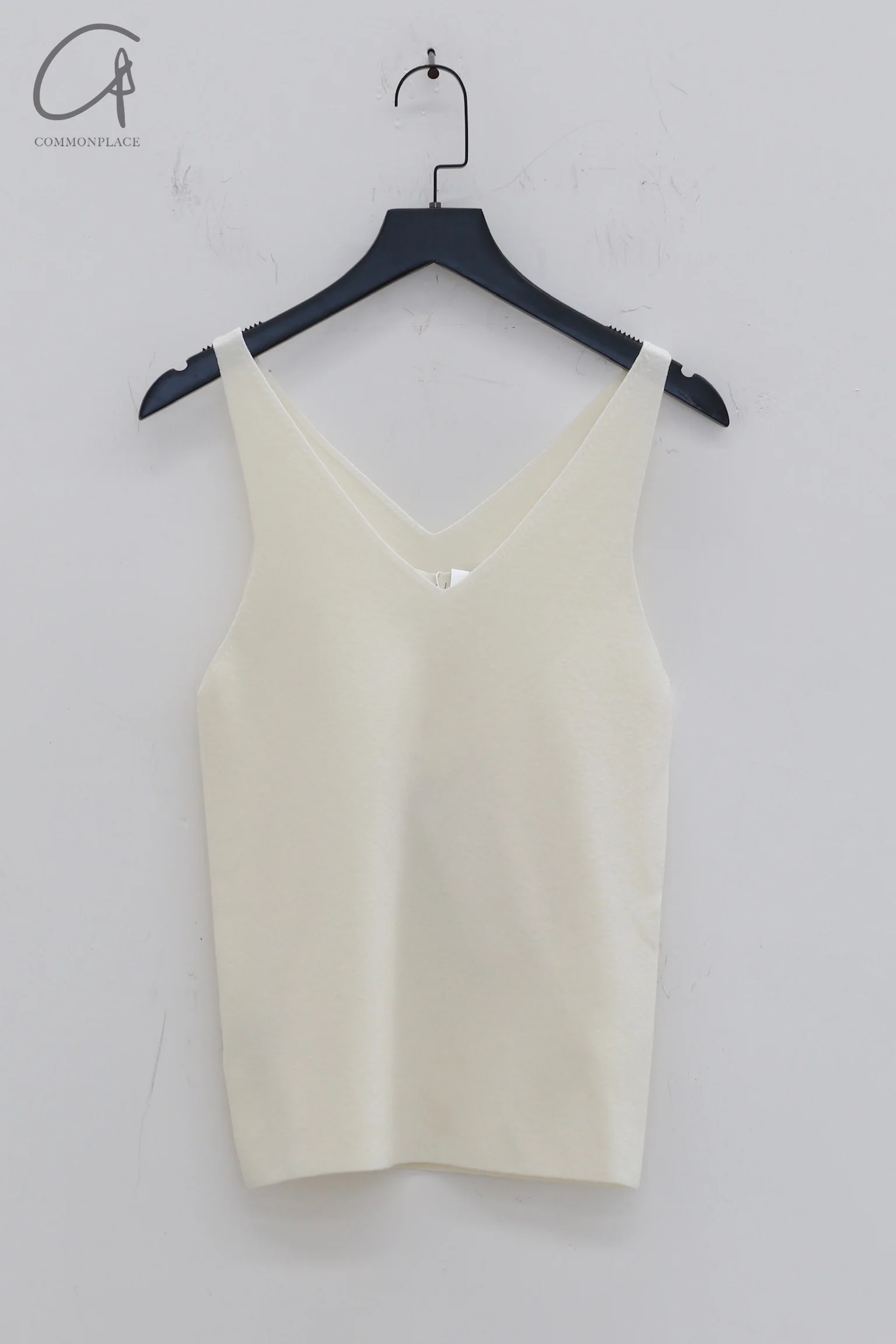 SWAYING 24 Early Fall Sweetheart Neck Knitted Vest SW-SW24PF1T04 White SW-SW24PF1T04 - Image 4