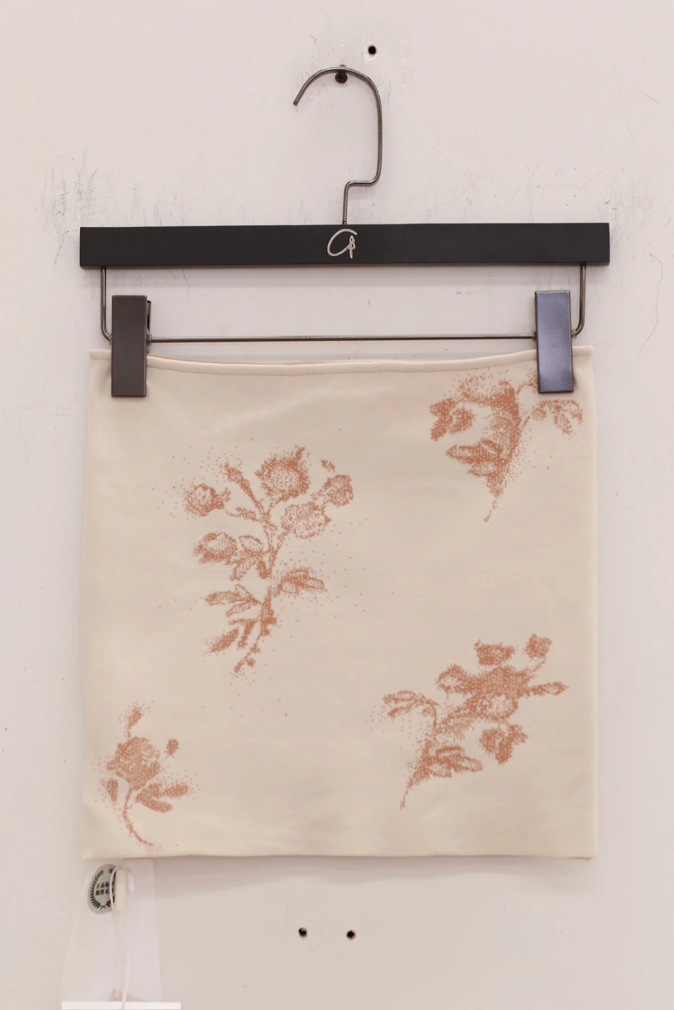 SWAYING 25 Early Autumn Floral Jacquard Elastic Bandeau SW-SW25PF1T01C1-NB Cream White - Image 2