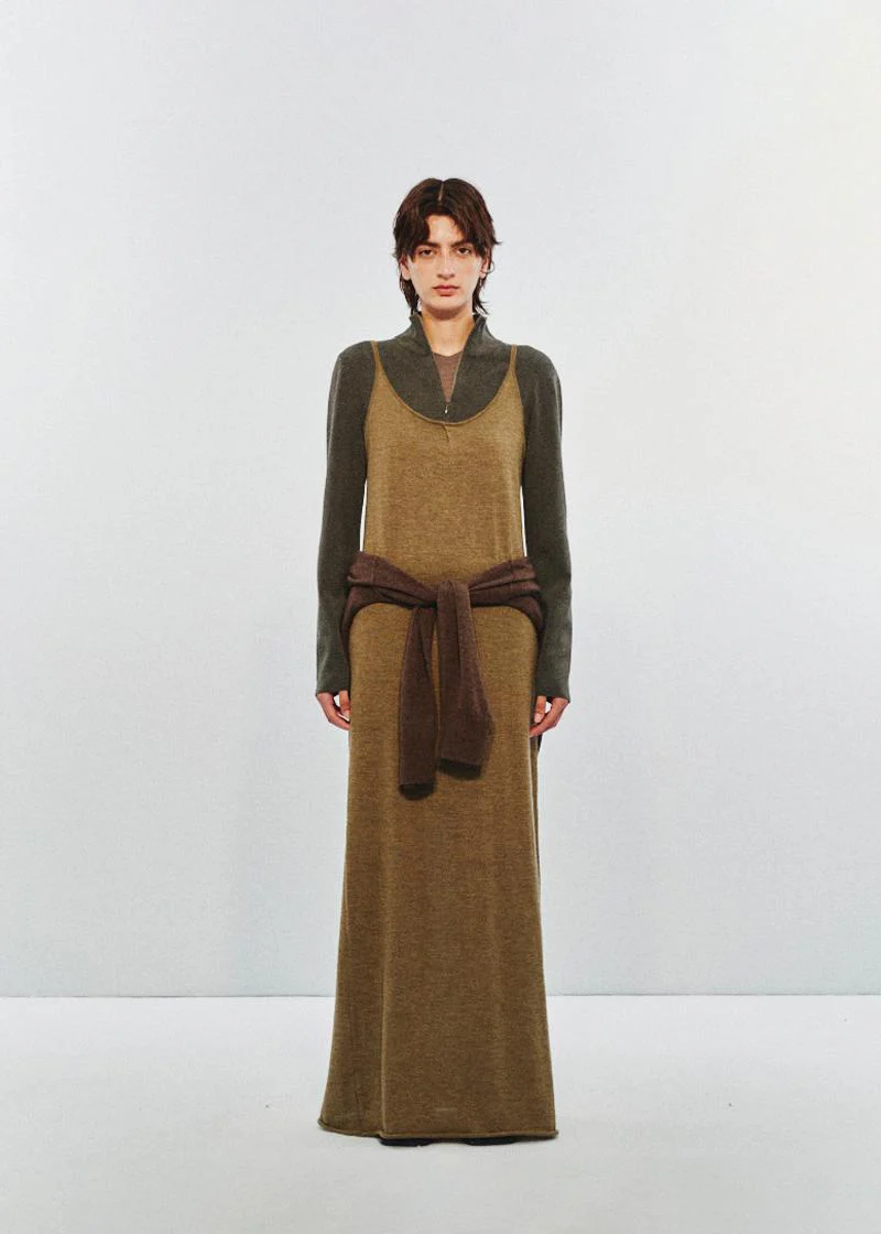 SWAYING 25 Early Autumn Outline Cashmere Suspender Skirt SW-SW25PF2L06C1-LV Green - Image 6