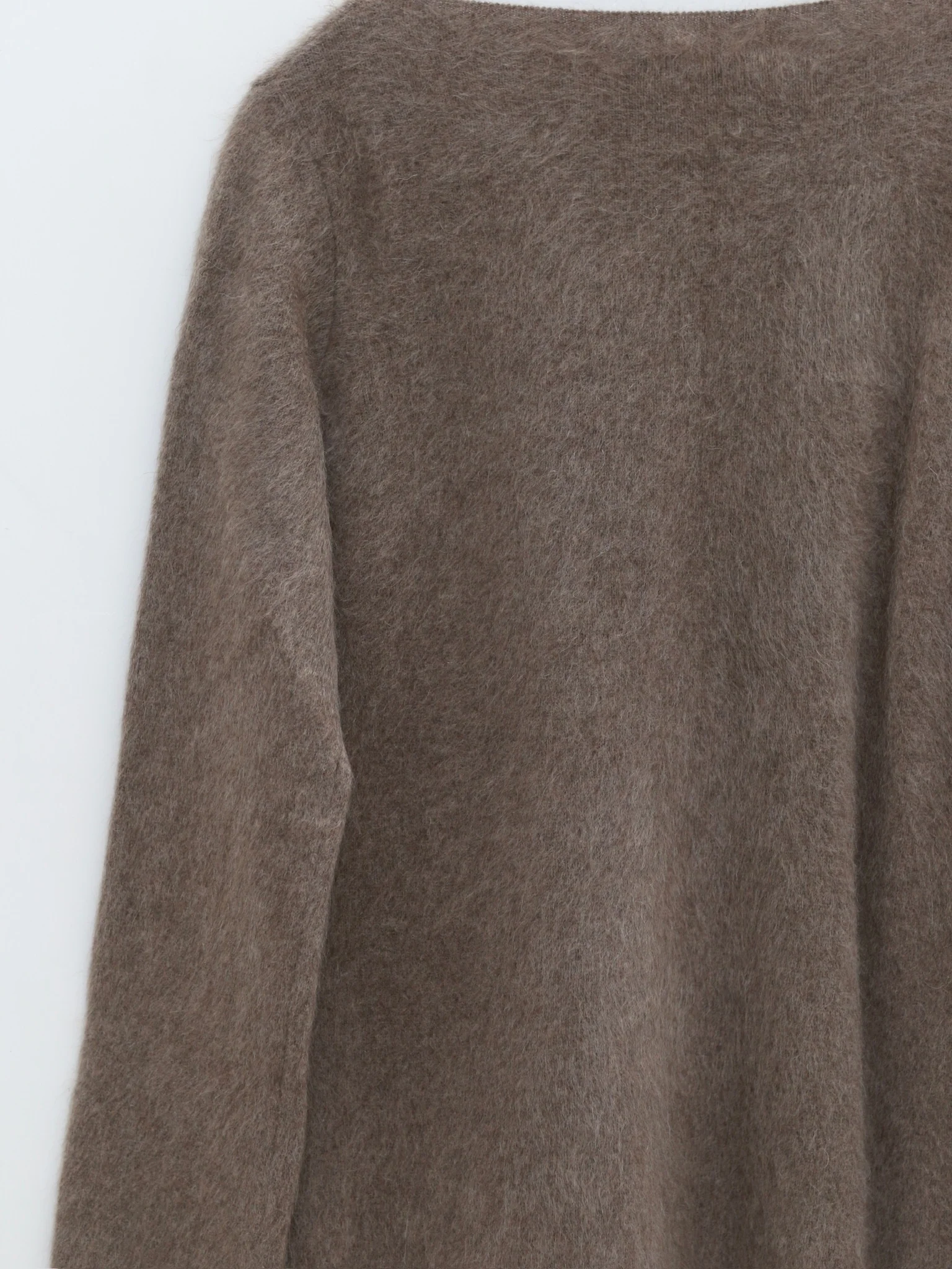 SWAYING 25 Autumn/Winter Off-the-Shoulder Yak Fleece Pullover SW-SW25AW1T39C2S4-HZ Grey Brown - Image 6