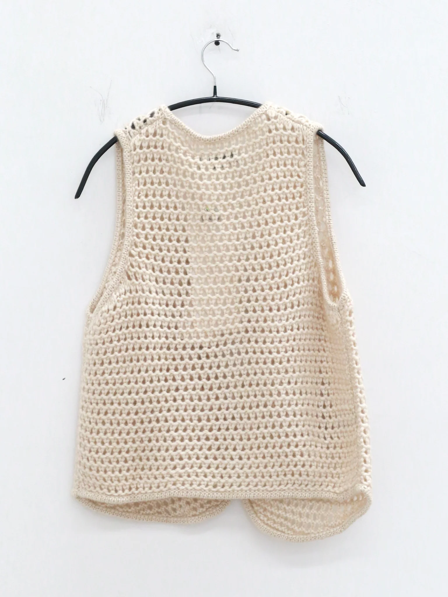 SWAYING 25 Fall/Winter Collection: Hand-crocheted silk and cashmere vest/waistcoat SW-SW25AW1T46C1SF-XING (Apricot) - Image 4