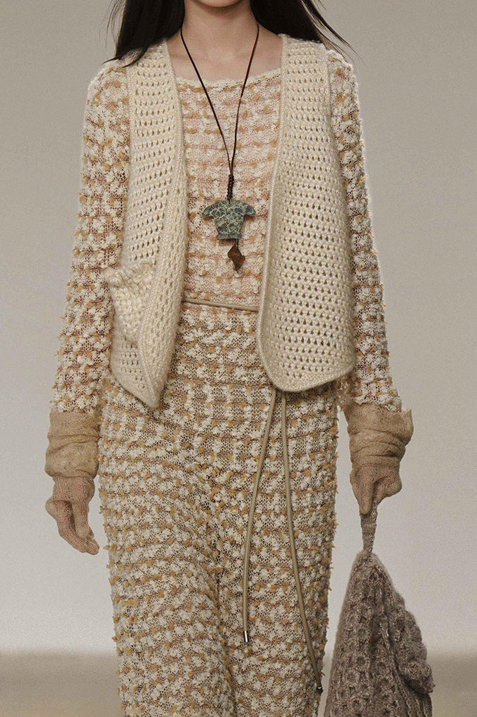 SWAYING 25 Fall/Winter Collection: Hand-crocheted silk and cashmere vest/waistcoat SW-SW25AW1T46C1SF-XING (Apricot) - Image 6
