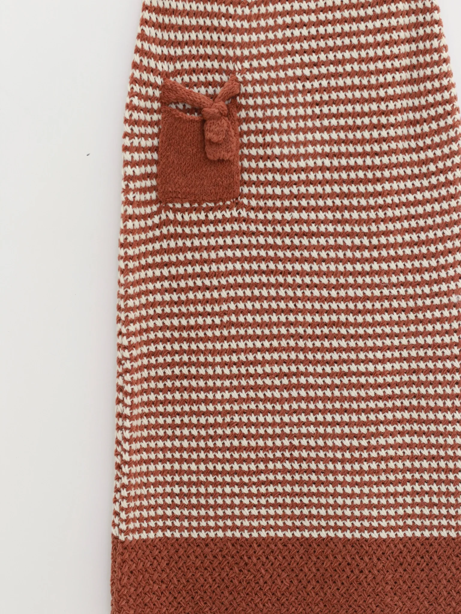 SWAYING 25 Fall/Winter Collection: Thick-stripe straight-cut midi skirt SW-SW25AW3B10C1S2-LZ (Chestnut Brown) - Image 3
