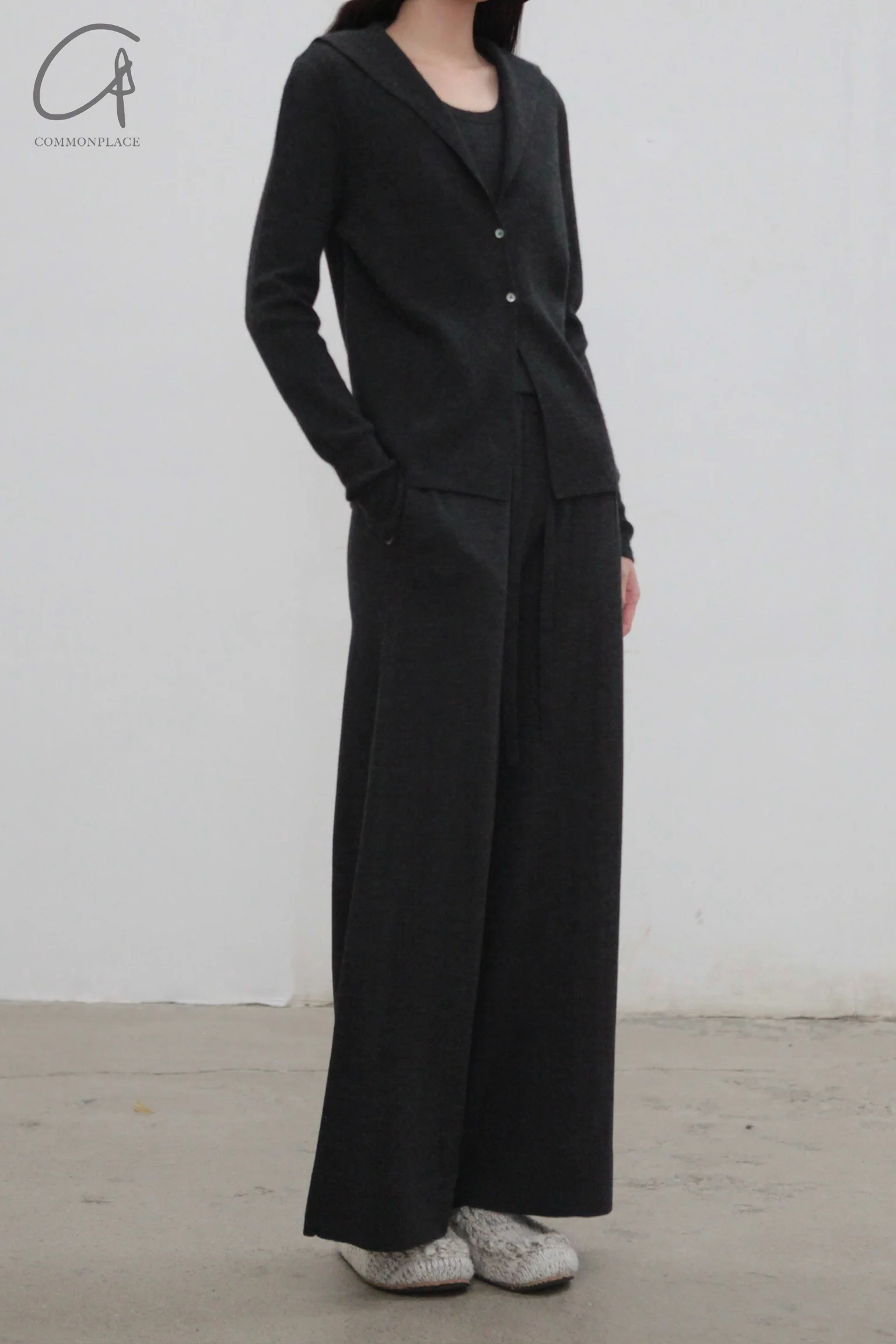 SWAYING 25 Spring/Summer Flared Wool Trousers SW-SW25PS3B12-HEIHUI Black and Gray SW25PS3B12 - Image 9
