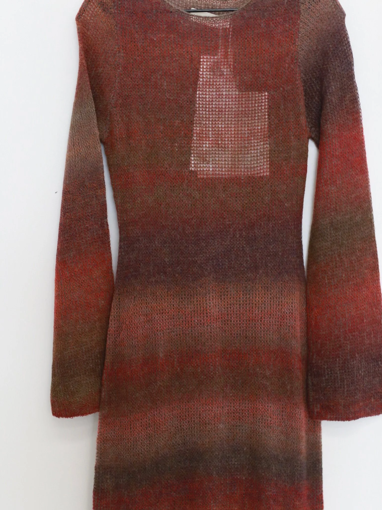 SWAYING 26 Early Spring Striped Gradient Floating Line Dress SW-SW26PS2L02C3-HONG Red - Image 3