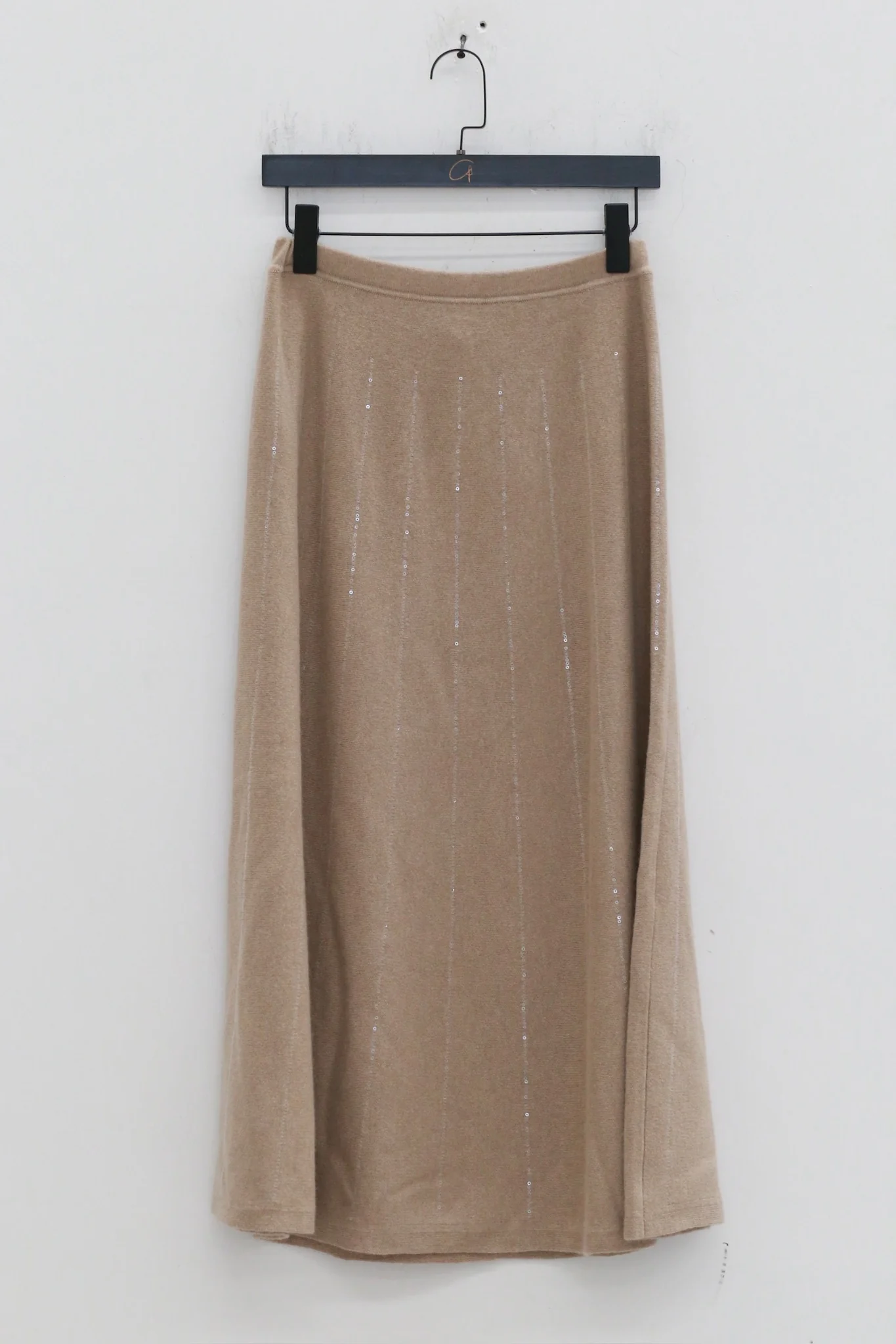 SWAYING Fall/Winter 2025 Floral Sequin Embroidered Alpaca Wool Maxi Dress SW-SW25AW3B19-TUO Camel - Image 2