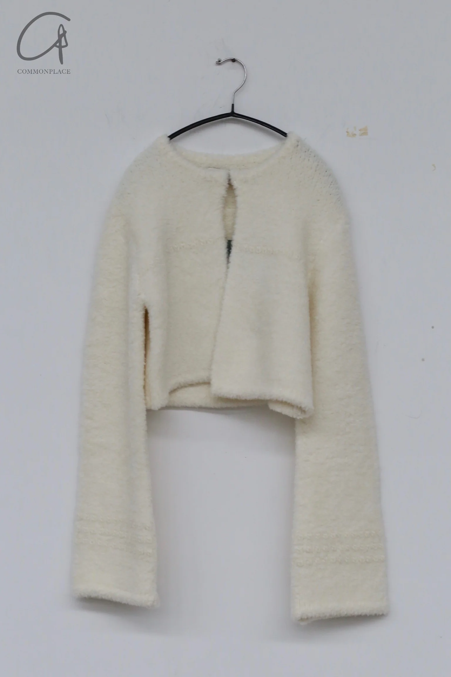 Swaying/knit fluffy short jacket SW22AW1T66 white - Image 8
