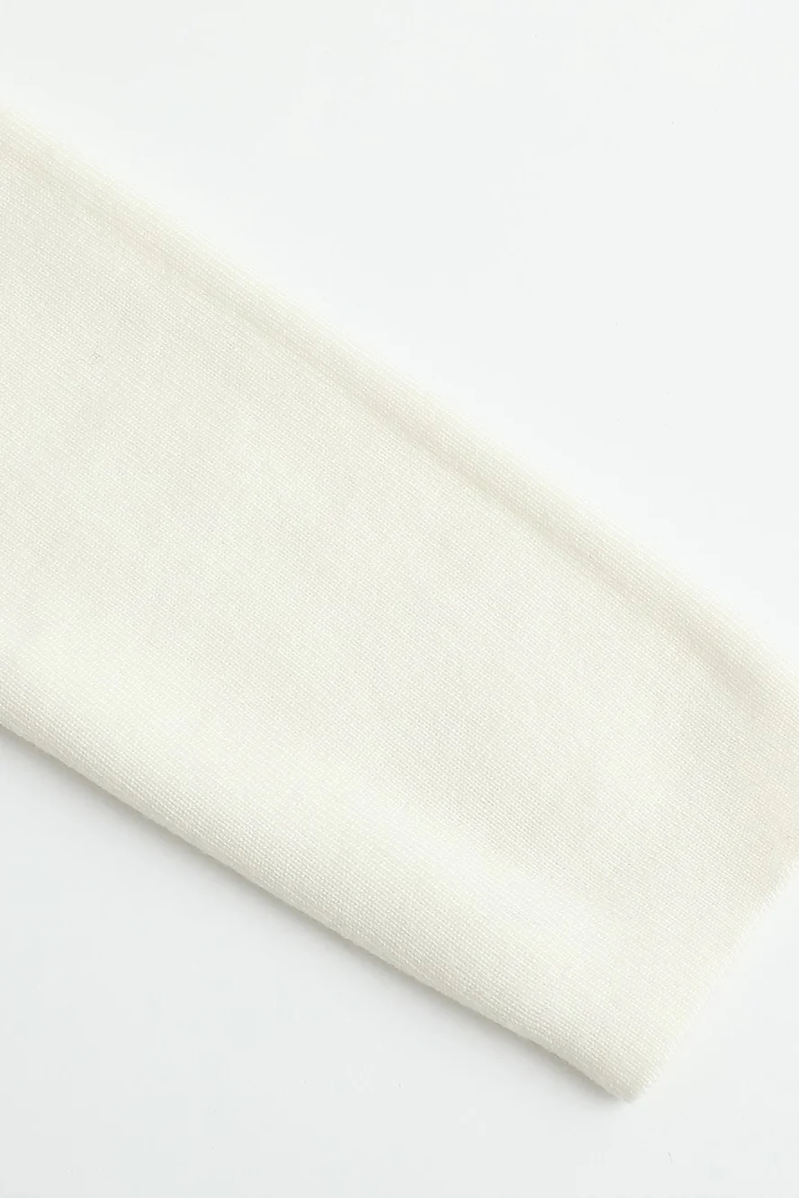 SWAYING/KNIT hollow back turtleneck pullover SW23AW1T19 white - Image 16