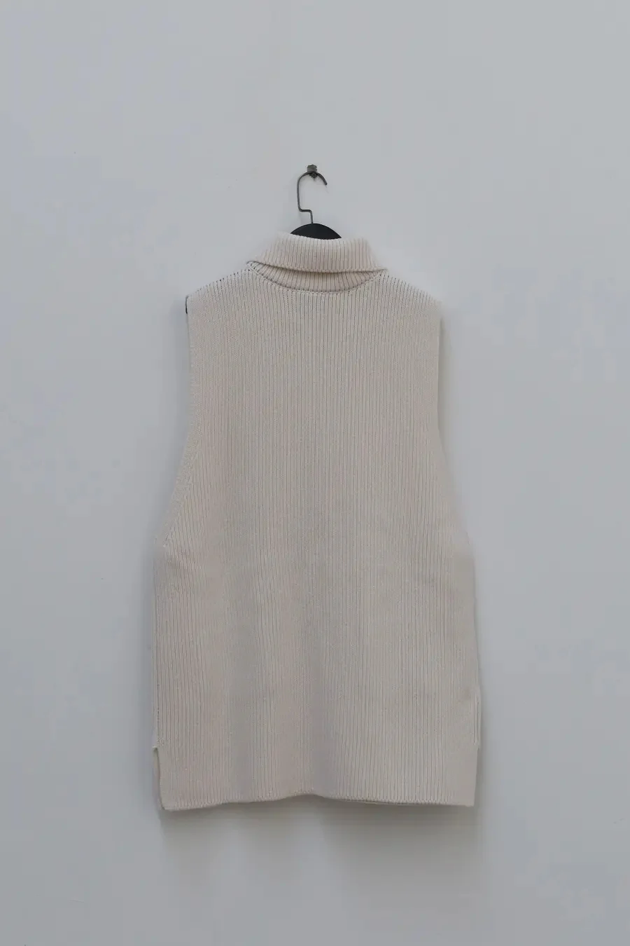 SWAYING/KNIT Lapel Pocket Detail Vest SW202SZ31 White PS5 - Image 8