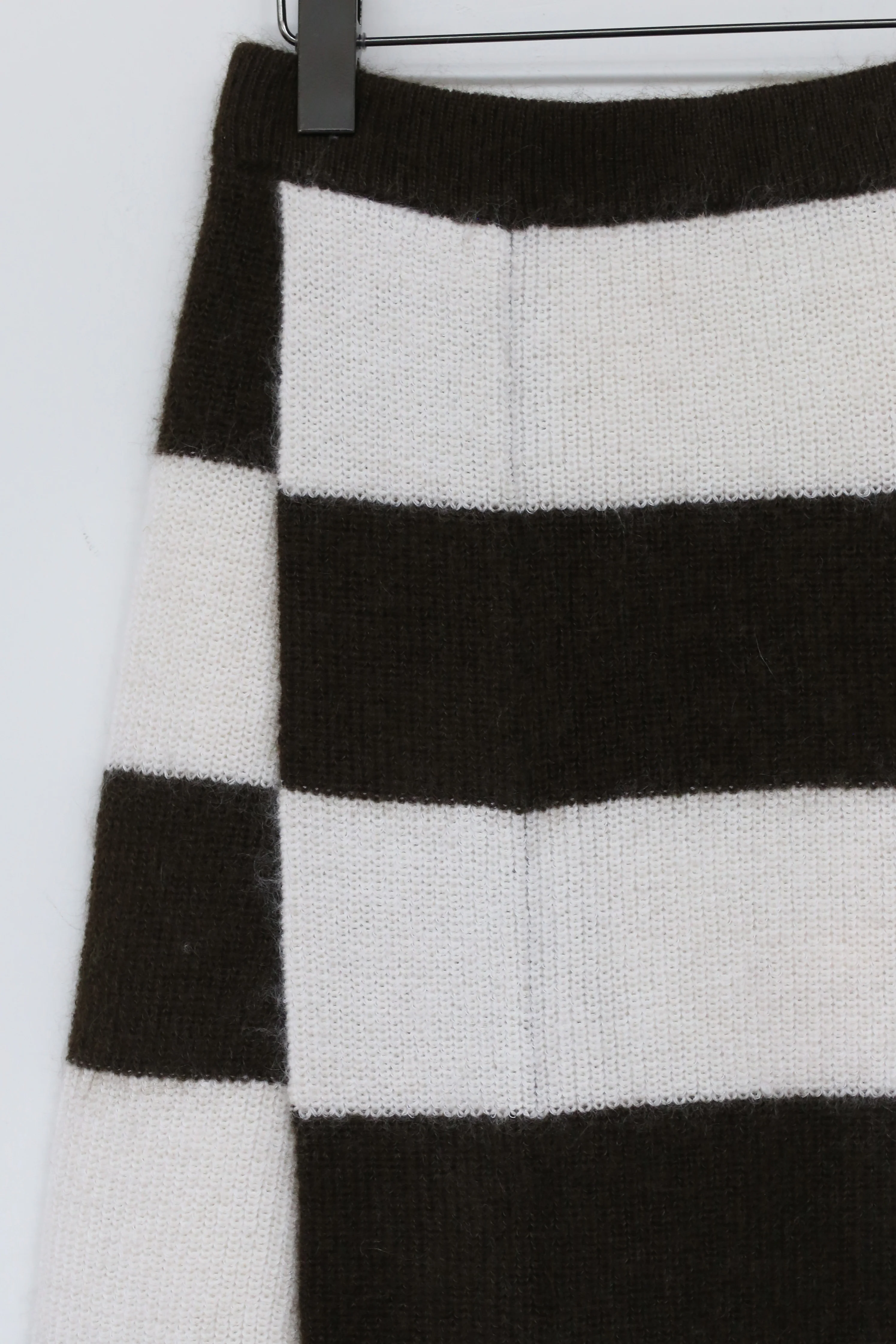 SWAYING/KNIT Mohair Striped Skirt SW212XZ01 - Image 9