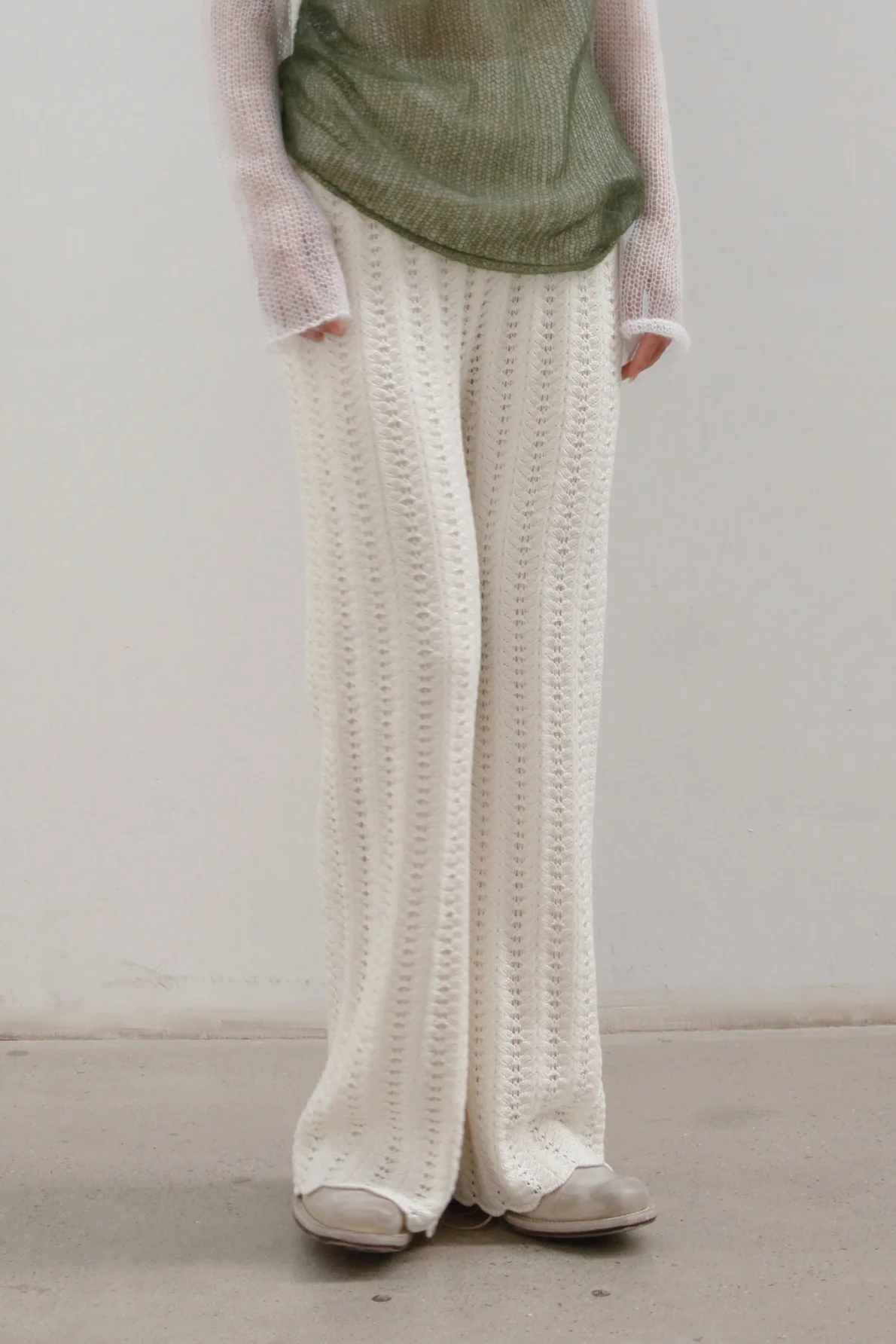 SWAYING/KNIT Scalloped fishbone trousers SW22AW3B25 White
