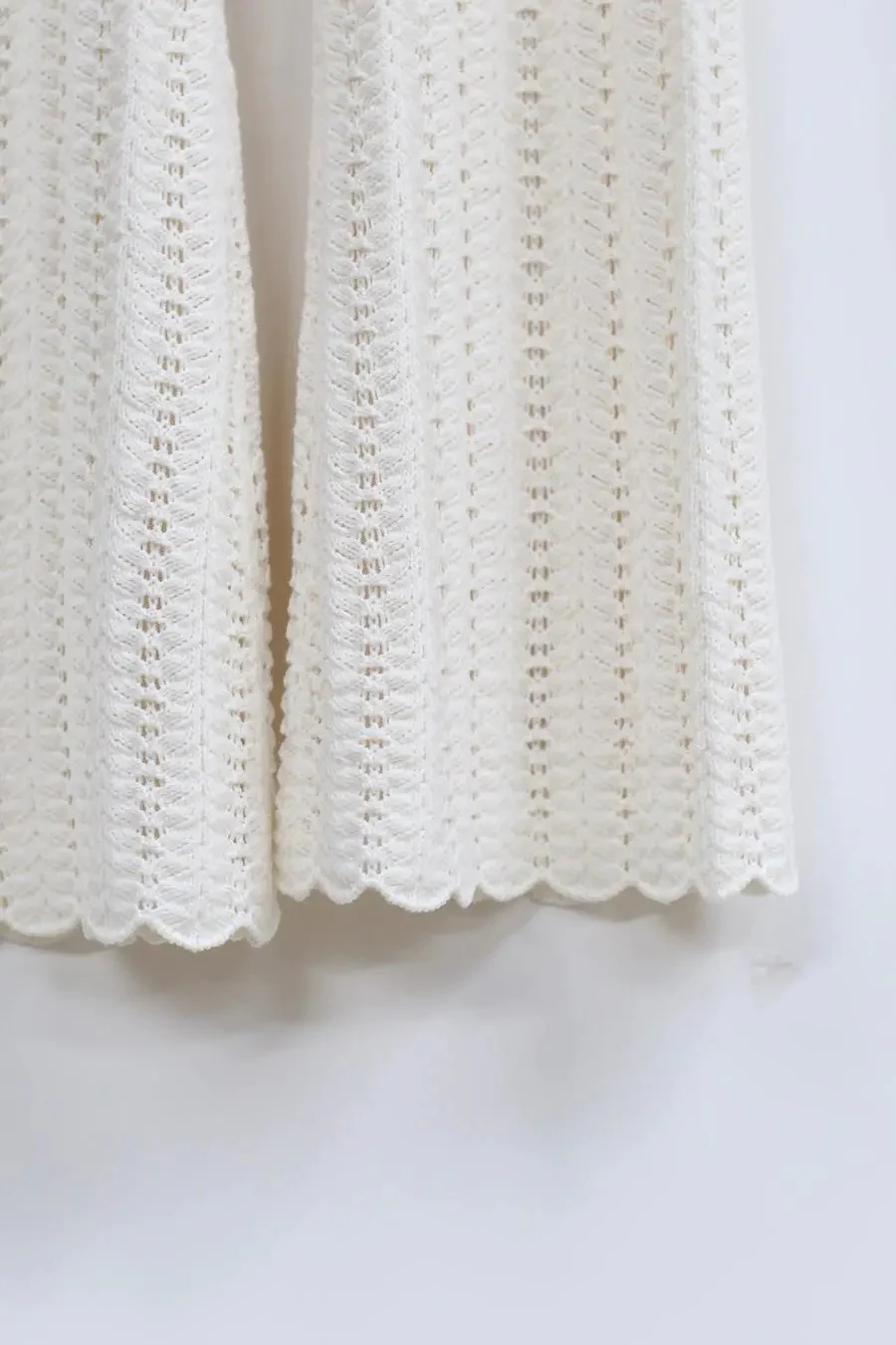 SWAYING/KNIT Scalloped fishbone trousers SW22AW3B25 White - Image 10