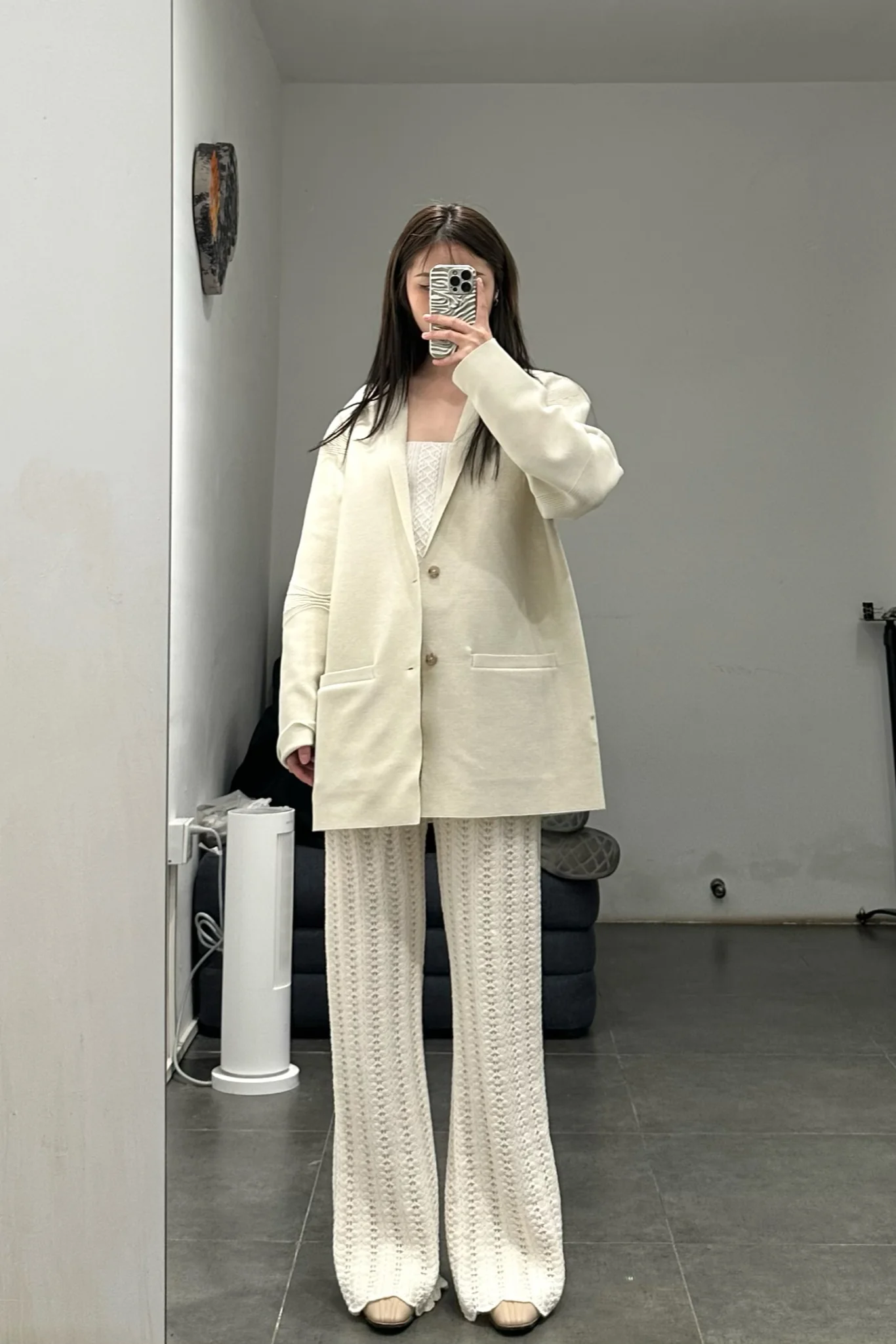 SWAYING/KNIT Scalloped fishbone trousers SW22AW3B25 White - Image 24