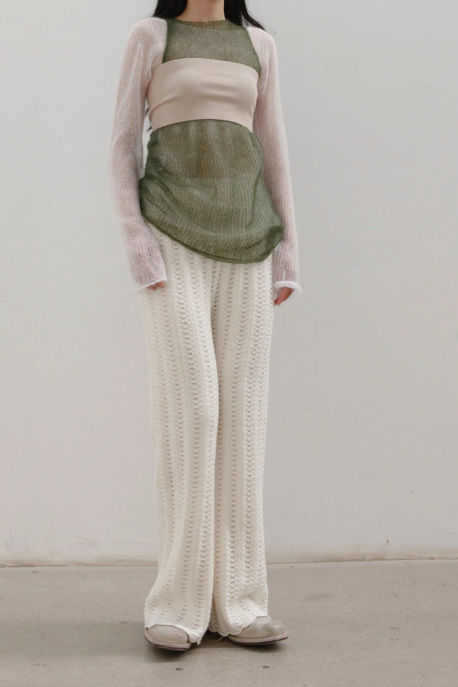 SWAYING/KNIT Scalloped fishbone trousers SW22AW3B25 White - Image 3