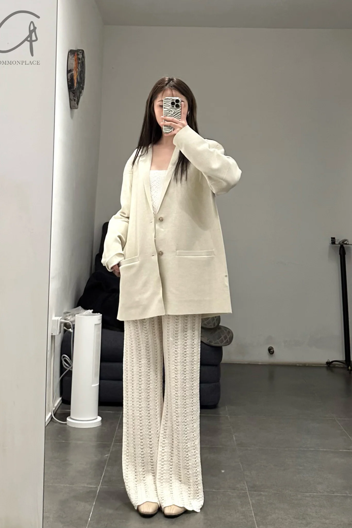 SWAYING/KNIT seamless suit SW212SZ12 white camel gray PS41 - Image 14
