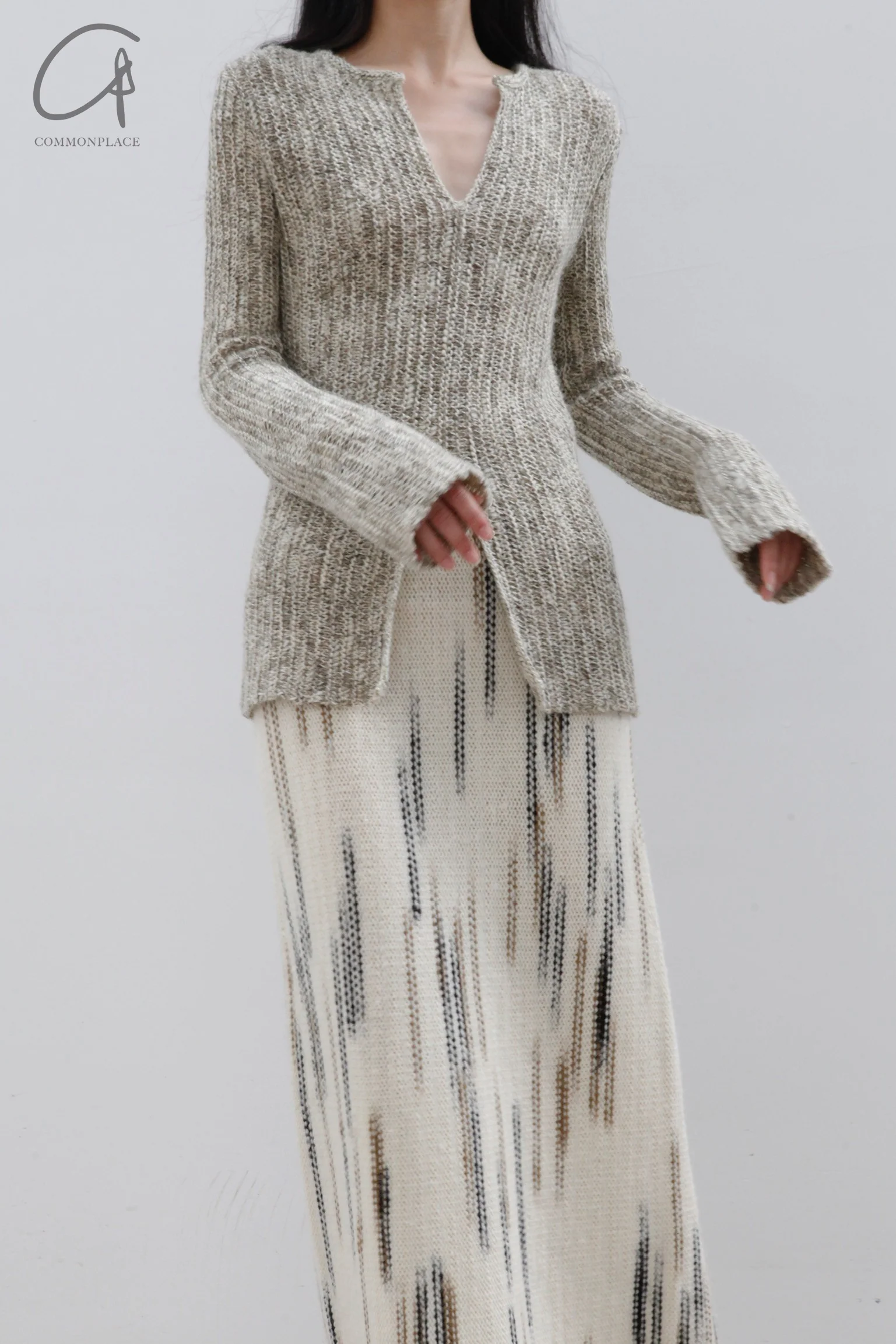 SWAYING/KNIT Thick Gradient Wool Skirt SW22AW3B04 White/Black Brown - Image 15