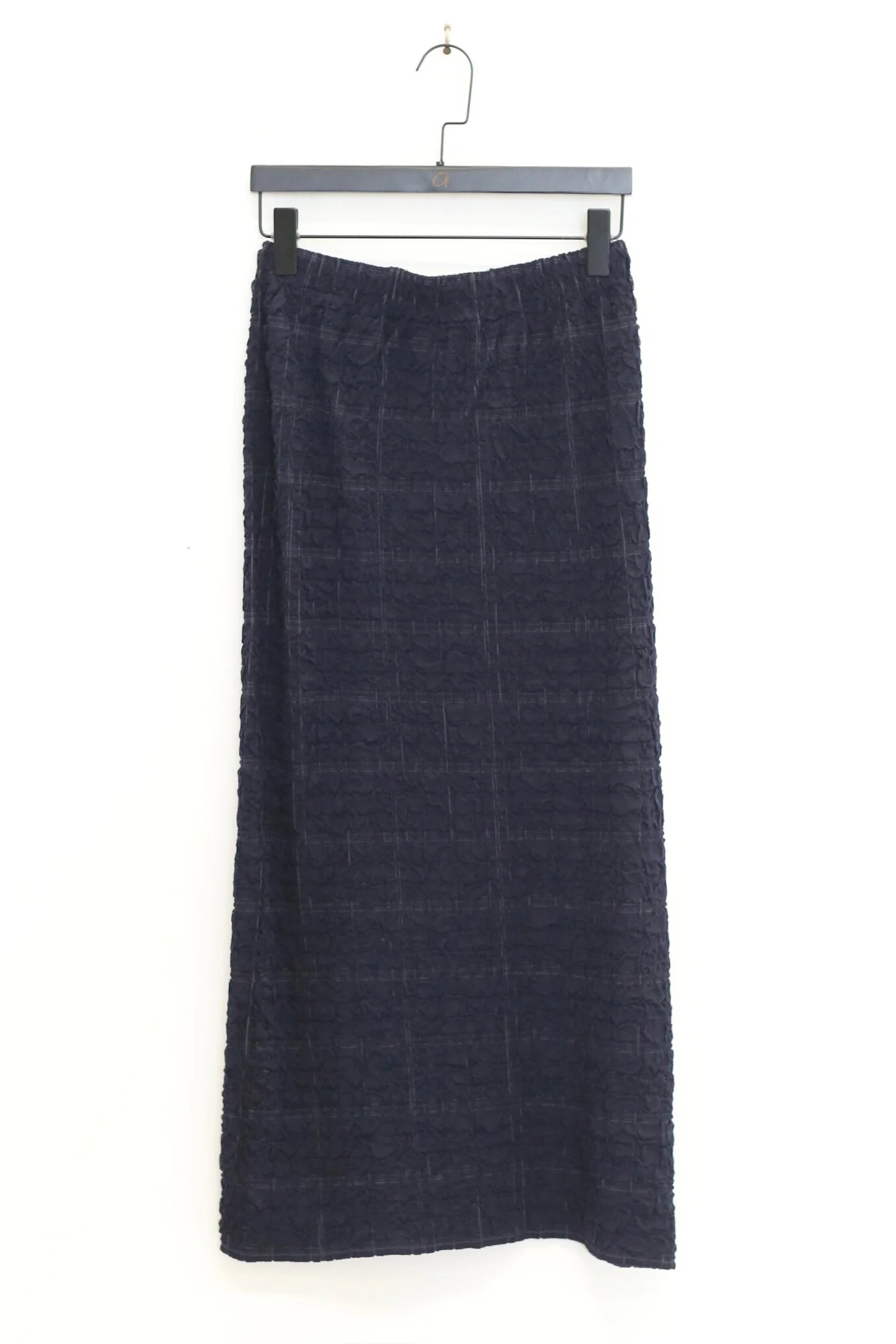 SWAYING SS26 Bubble Pleated Straight Skirt SW-SW26SS3B02-ZQ Navy Blue - Image 2