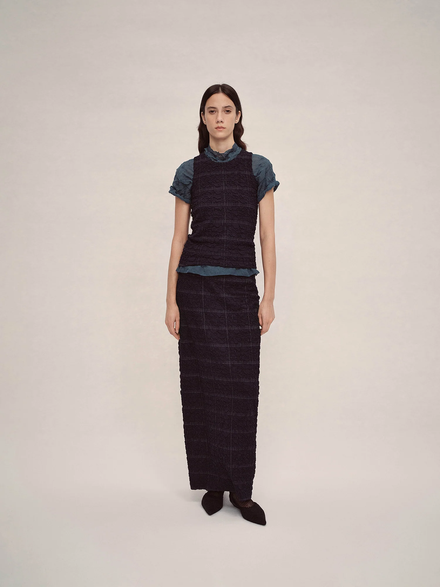 SWAYING SS26 Bubble Pleated Vest SW-SW26SS1T02-ZQ Navy Blue - Image 11