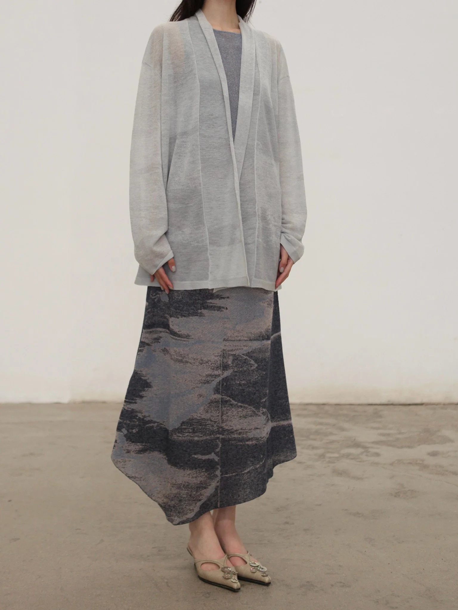 SWAYING SS26 Jacquard Oversized Cardigan SW-SW26SS1T30-BAI White - Image 3