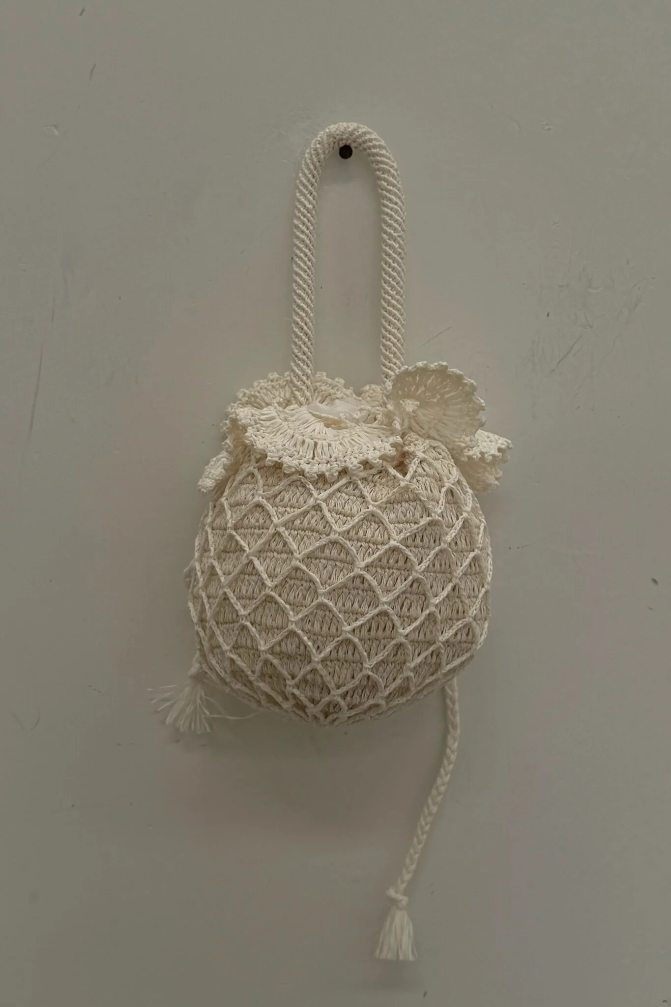 SWAYING SS26 Mesh Crochet Bag SW-SW26SS4P02-BAI White