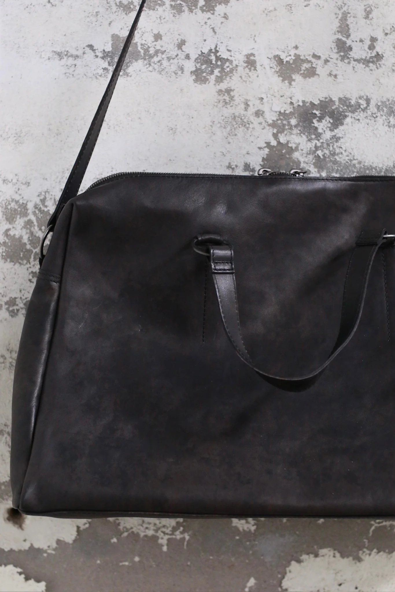 Tagliovivo 25 Spring/Summer Hand-dyed Horse Leather Large Shoulder Bag BAULETTO 24h Italy TAG-BAULETTO 24h-Hand-Dyed Horse-Abyss - Image 2