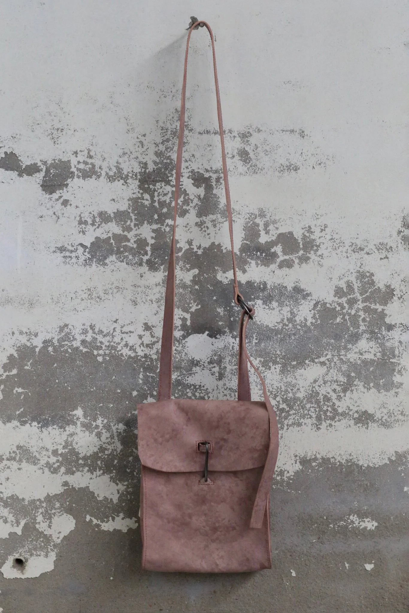 Tagliovivo Doctor Crossbody Bag — Handcrafted in Italy — TAG-DOCTORCROSSBODY-HD-Skylark