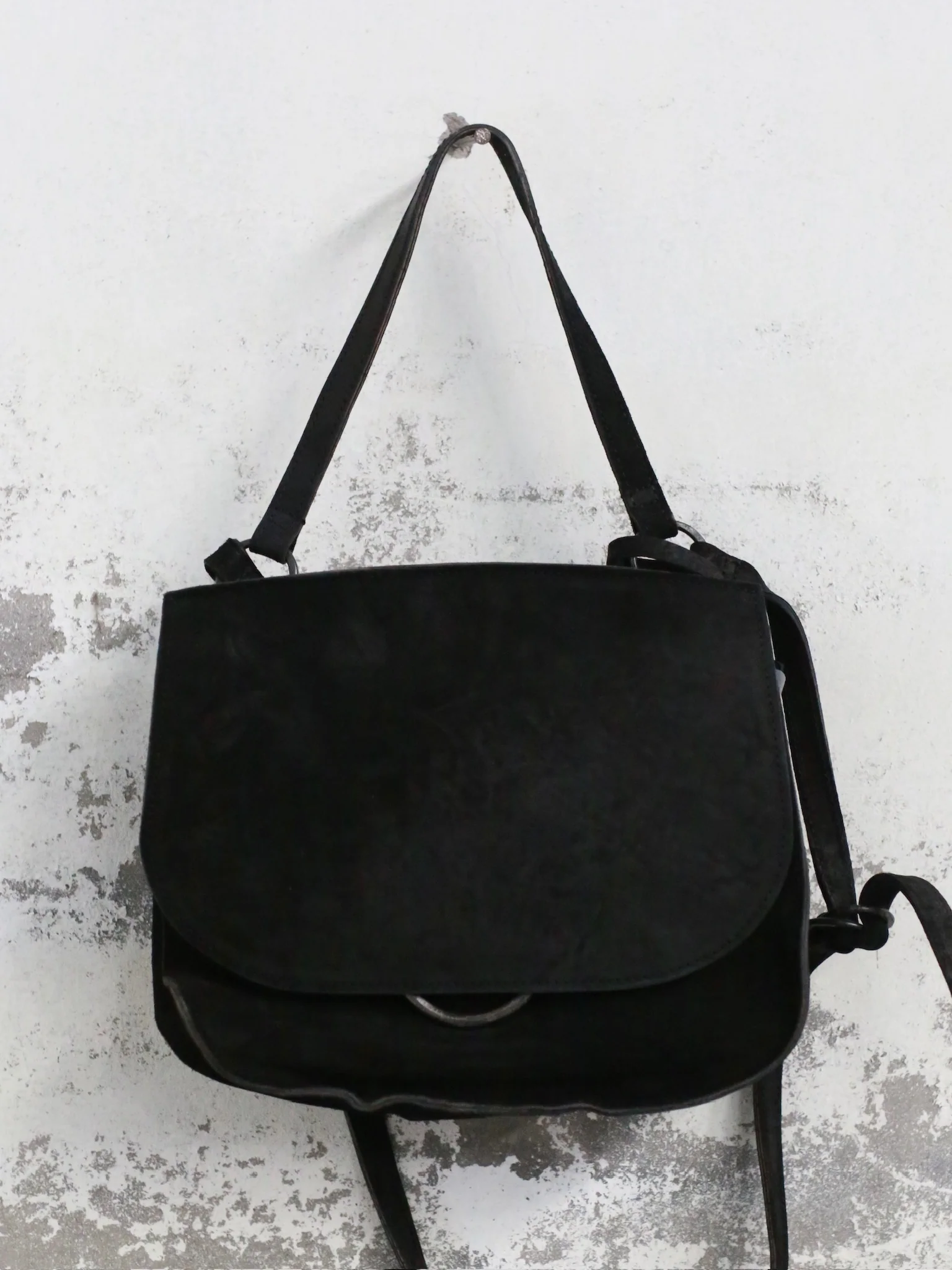 Tagliovivo Fall/Winter 2025 LUNA Crossbody Bag, Italy. LUNA CROSSBODY TTAG-LUNA CROSSBODY-Culatta Rev-BLACK - Image 3