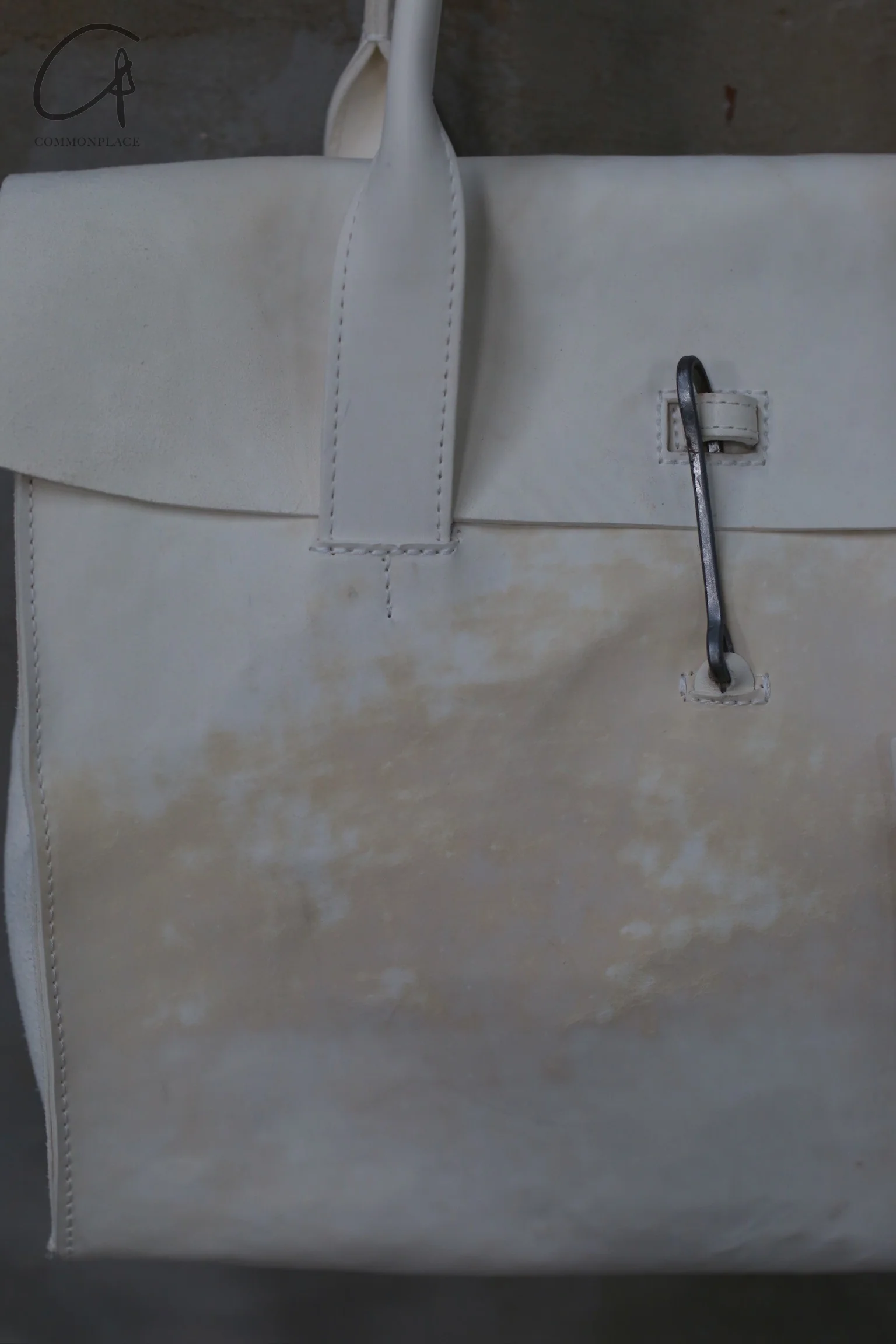 Tagliovivo handbags handmade by artisans Italy TAG-DOCTOR L-CULATTA REV-BAI-F smudged white DOCTOR L - Image 2