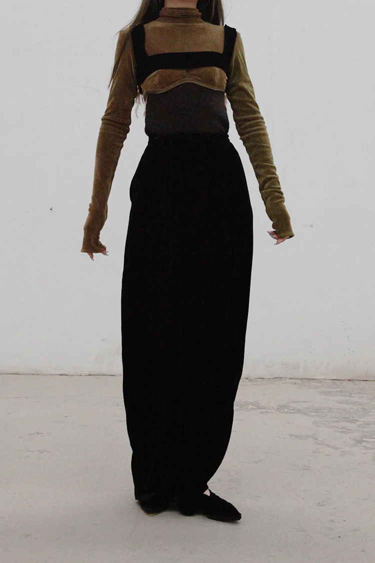 Un Morceau Back Hollow Velvet Turtleneck Top UM212SZ16 - Image 2