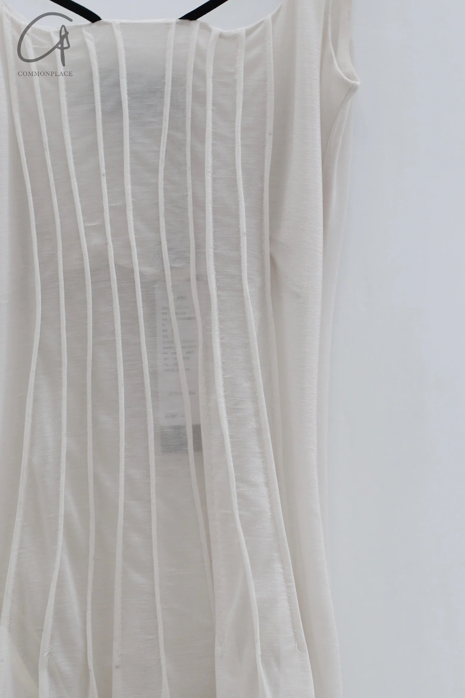Un Morceau chest detail velvet pleated no dress UM221LS08 White PUM23 - Image 10