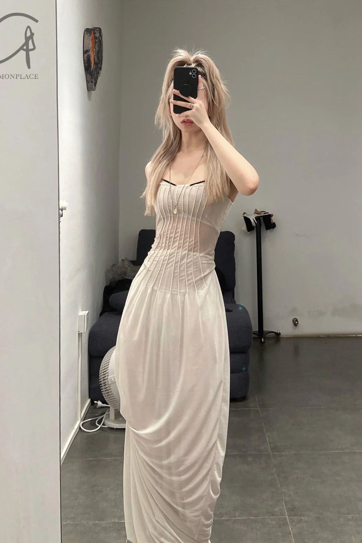 Un Morceau chest detail velvet pleated no dress UM221LS08 White PUM23 - Image 13